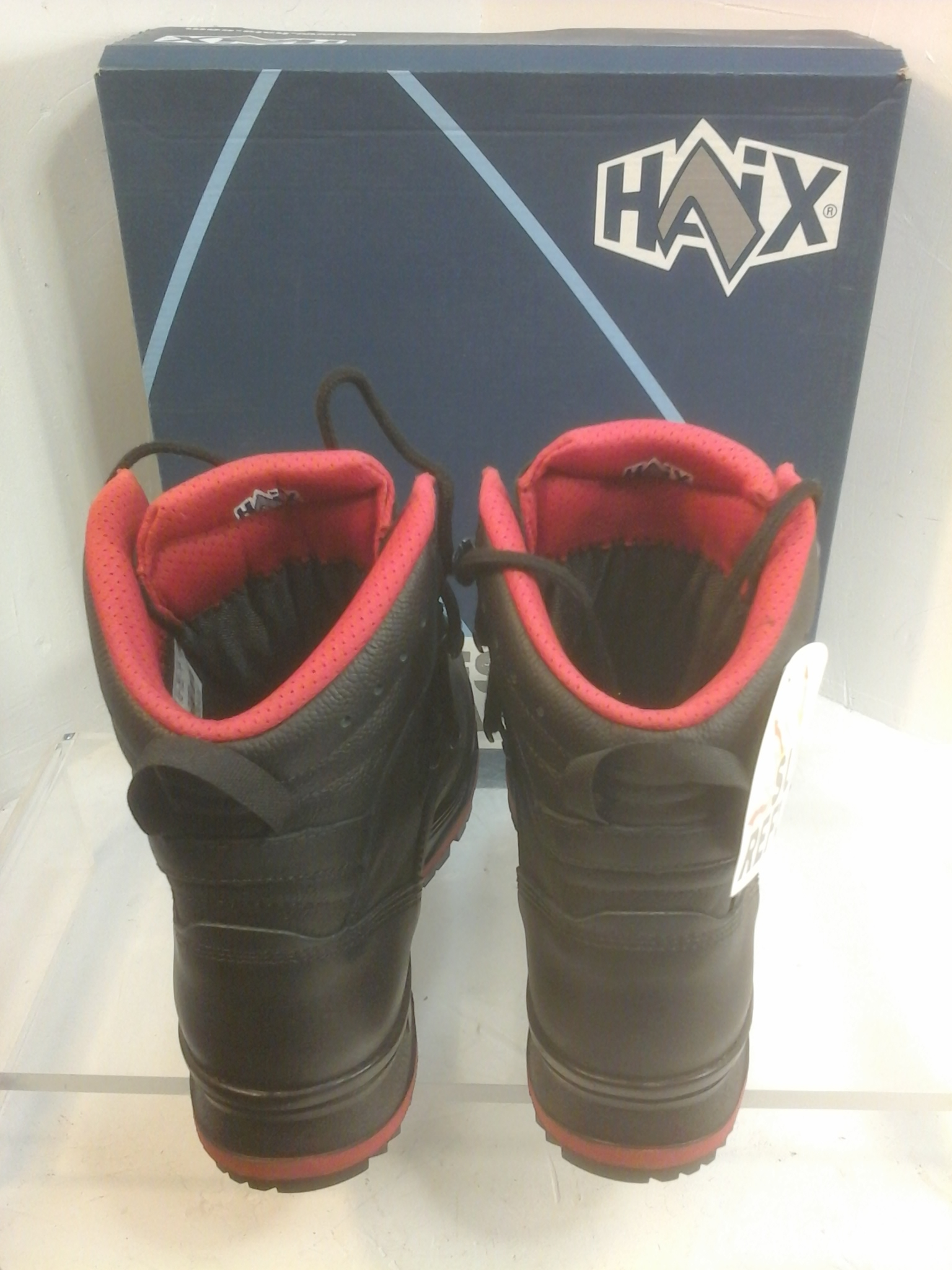Voir photo 8 de Chaussures de sécurité haute Haix Trekker Pro 2.0 noir Gr. P39 Chaussures de sécurité haute Haix Trekker Pro 2.0 noir Gr. P39 Parfait état reconditionné photo 8