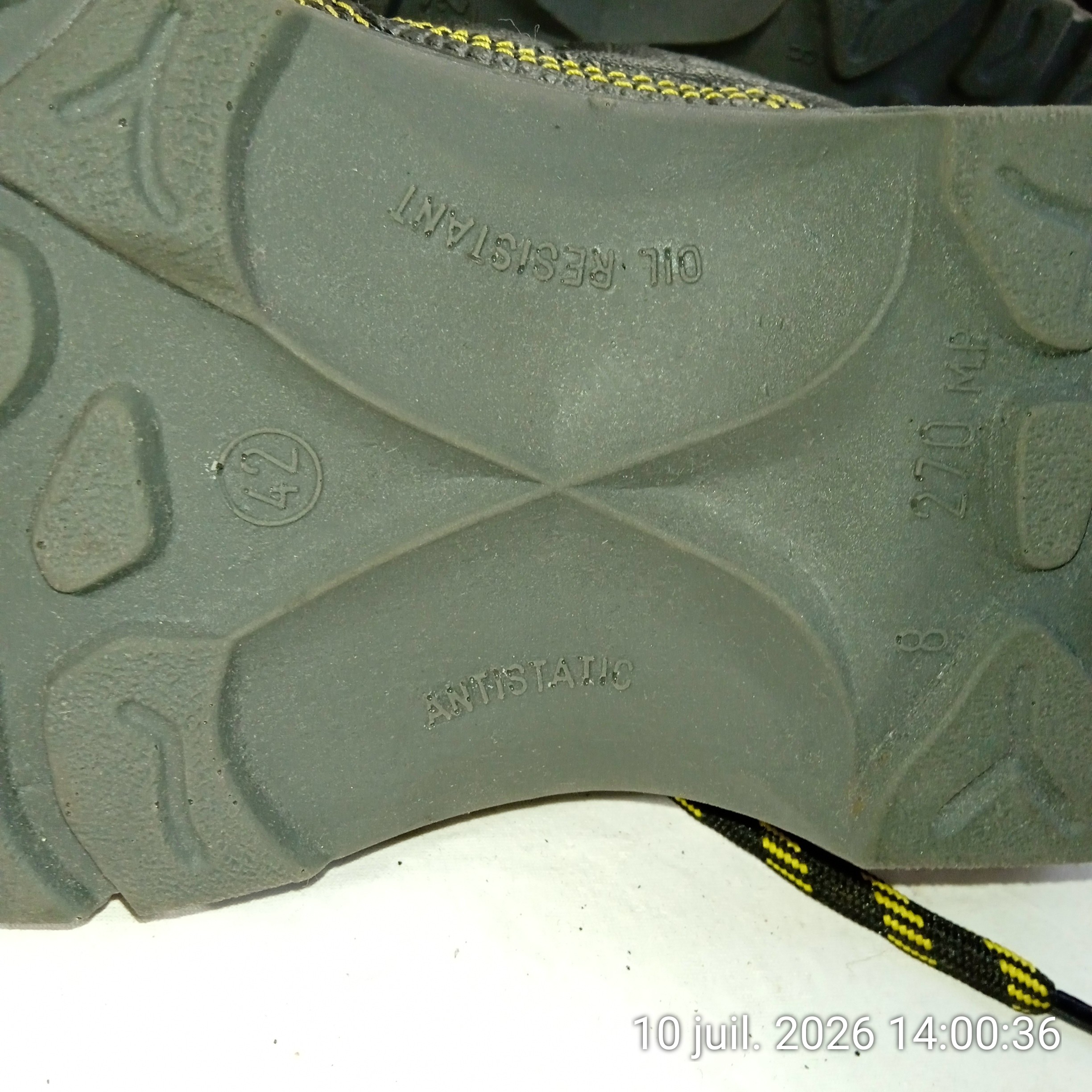 Voir photo 5 de Chaussures de sécurité homme en cuir noir DELTA PLUS pointure 42 Chaussures de sécurité homme en cuir noir DELTA PLUS pointure 42 Très bon état reconditionné photo 5