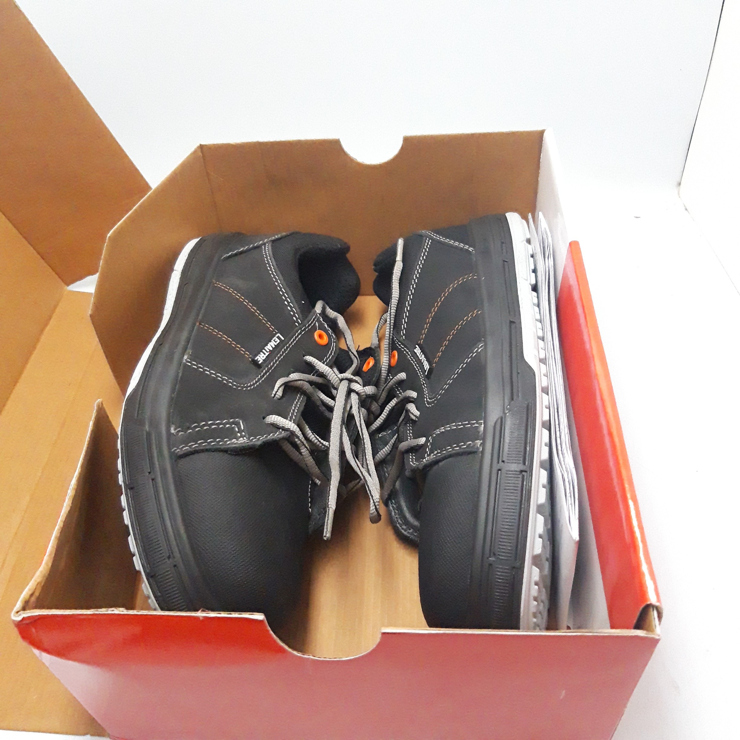 Voir photo 10 de Chaussures de sécurité Lemaitre Homme – Pointure 40 Chaussures de sécurité Lemaitre Homme – Pointure 40 Très bon état reconditionné photo 10