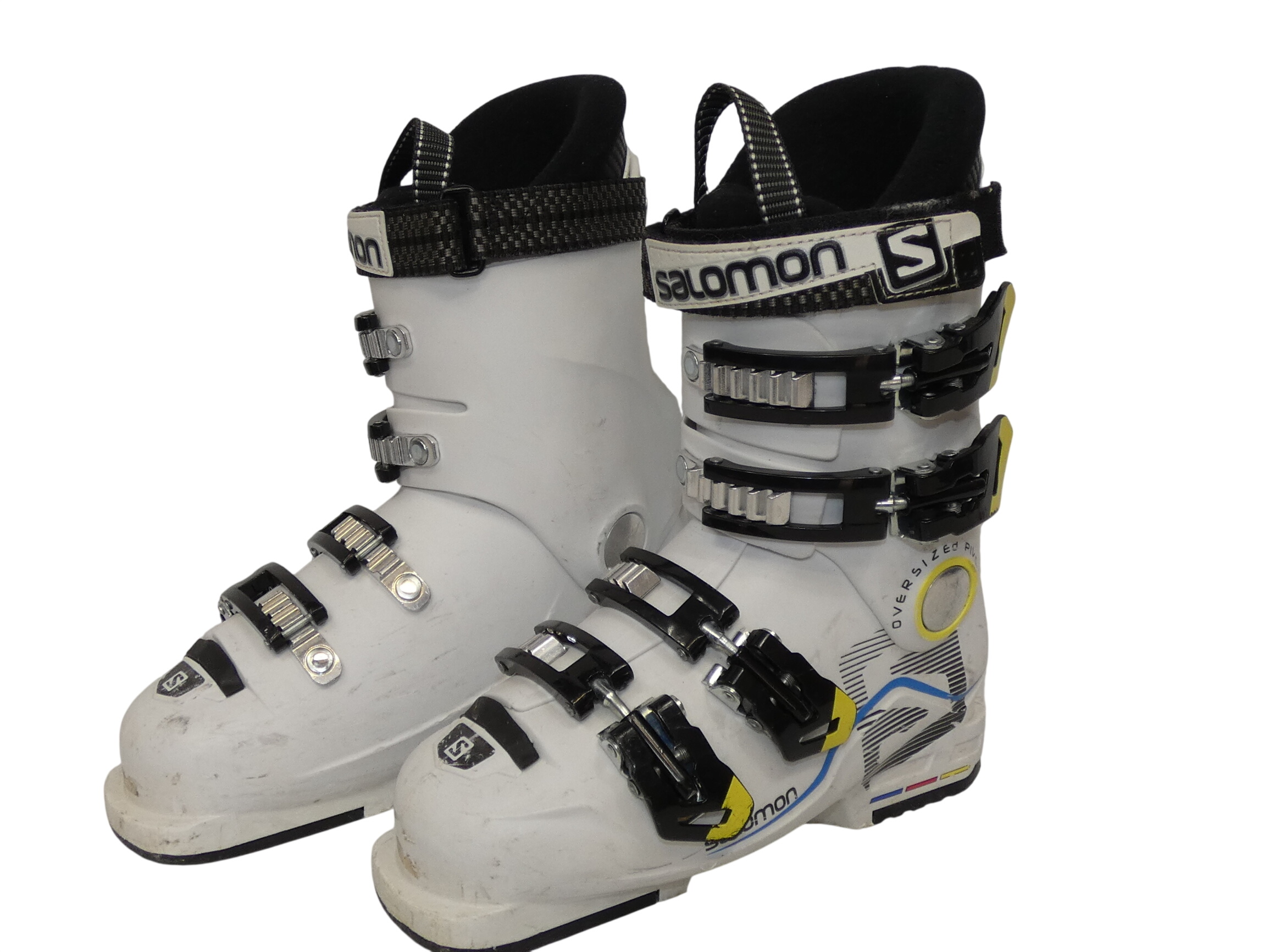 Acheter Chaussures de ski alpin SALOMON T. 35-35,5 (265 mm-22/22.5) État correct - 35,00 € Chaussures de ski alpin SALOMON T. 35-35,5 (265 mm-22/22.5) État correct reconditionné disponible sur Label Emmaüs