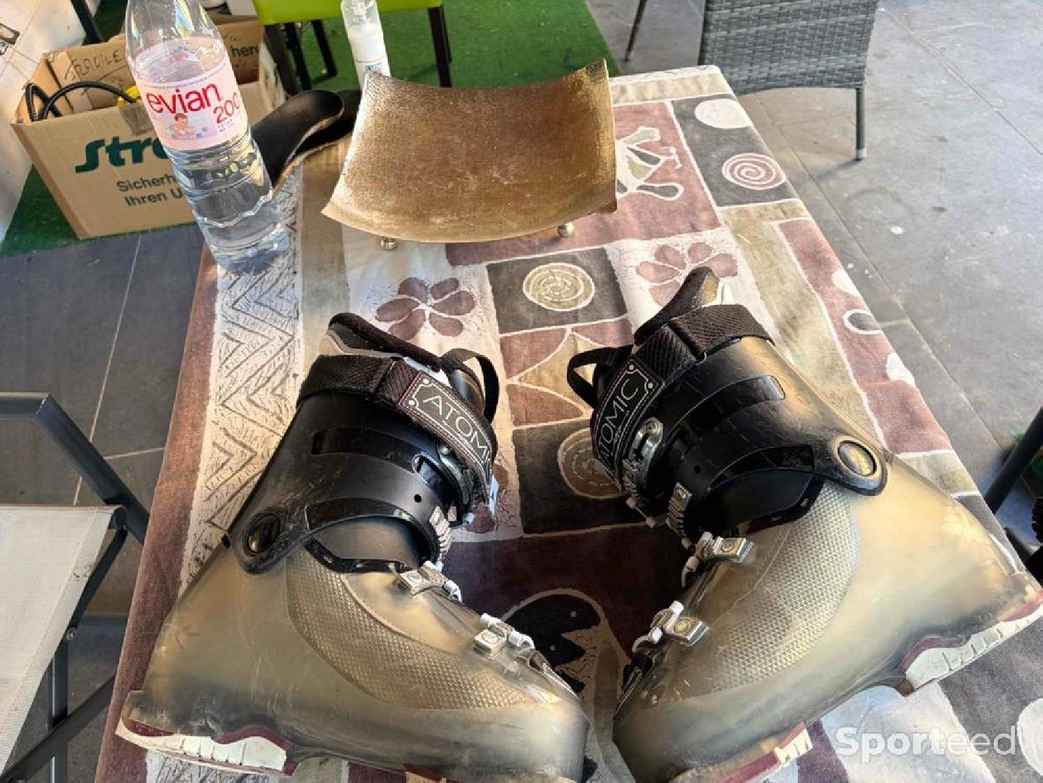 Chaussures de ski atomic Très bon état Atomic reconditionné disponible sur Sporteed