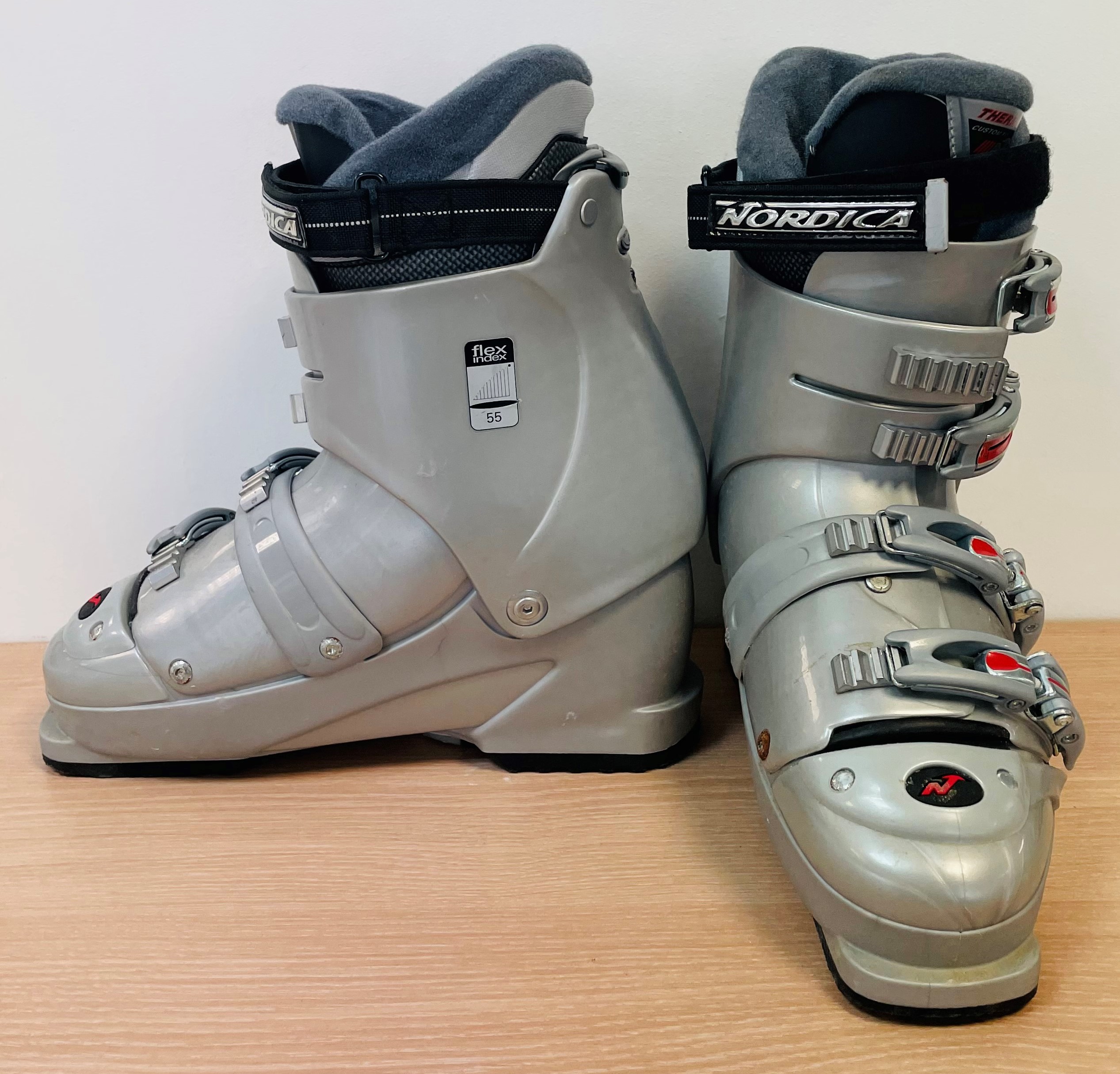 Voir photo 2 de chaussures de ski chaussures de ski Très bon état reconditionné photo 2
