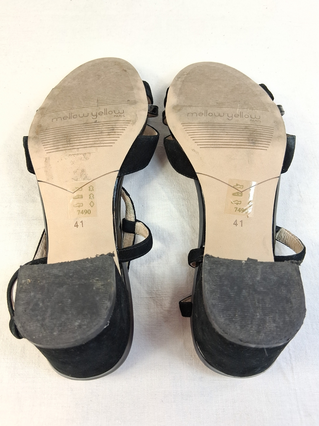 Voir photo 5 de CHAUSSURES de style "Nu-Pieds" de marque "MELLOW YELLOW" de Taille 41 CHAUSSURES de style "Nu-Pieds" de marque "MELLOW YELLOW" de Taille 41 Bon état reconditionné photo 5