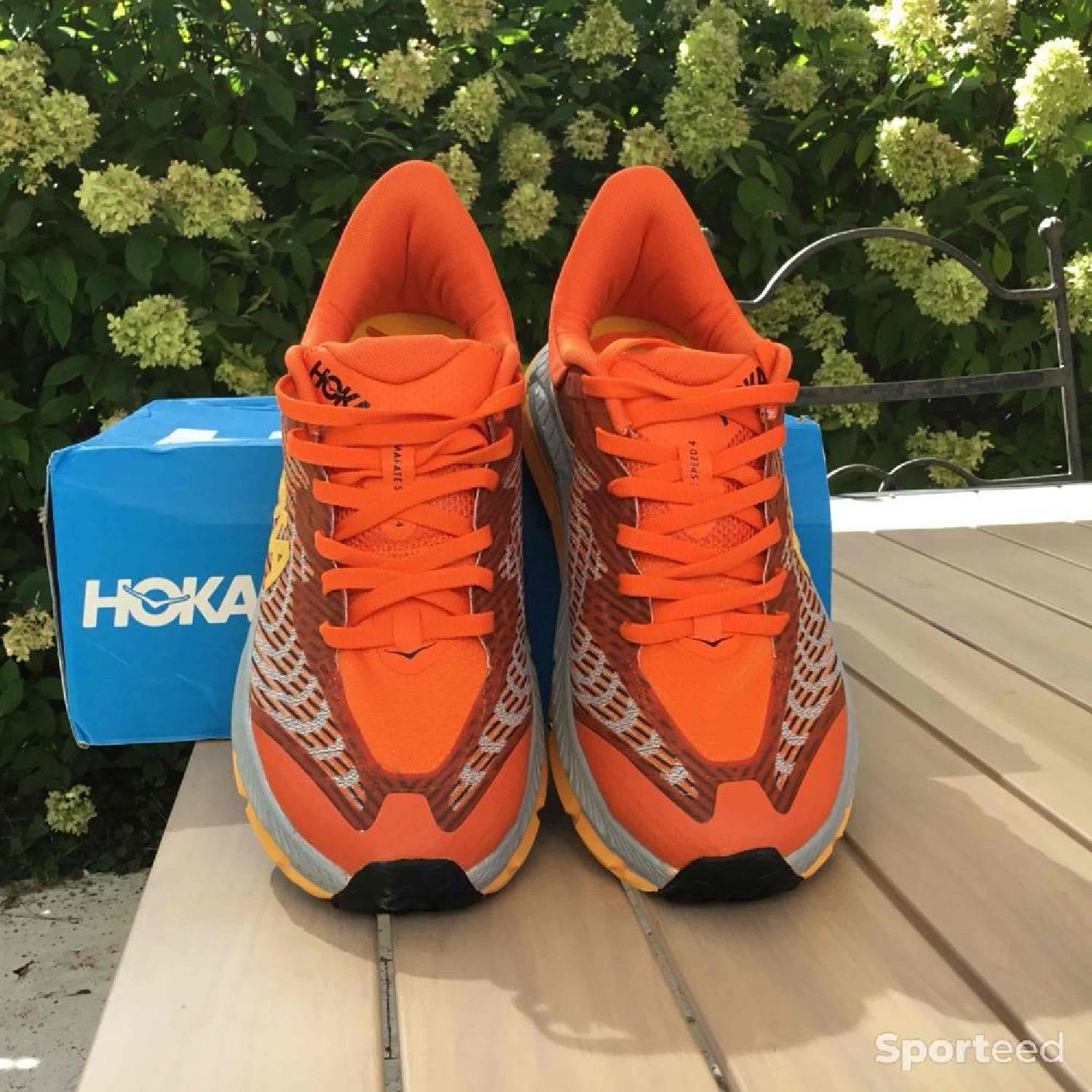 Chaussures de Trail Comme neuf (c'est déjà la condition standard) Hoka One One reconditionné disponible sur Sporteed