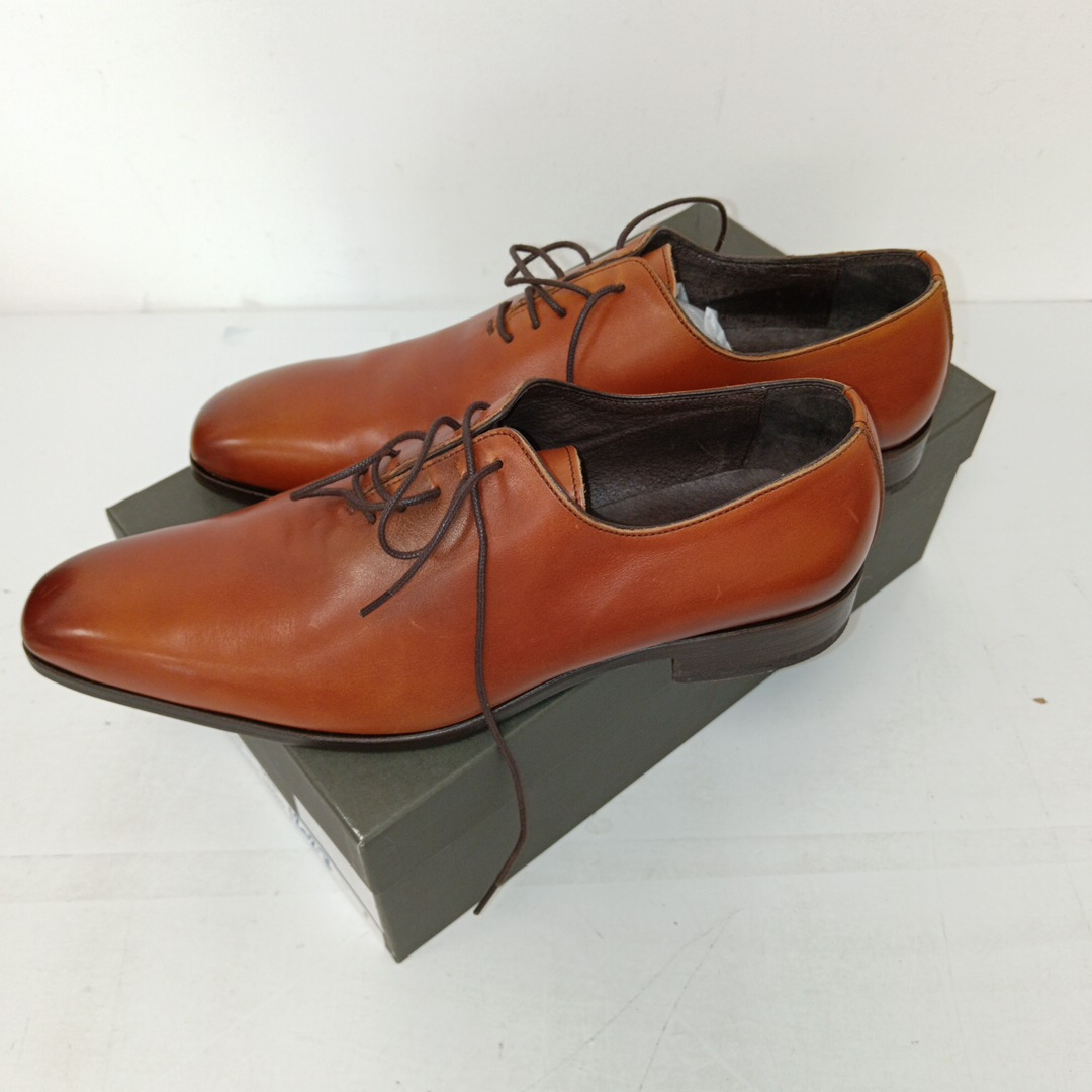 Voir photo 3 de Chaussures de ville cuir marron Idyllic 6taille 41 Chaussures de ville cuir marron Idyllic 6taille 41 Très bon état reconditionné photo 3