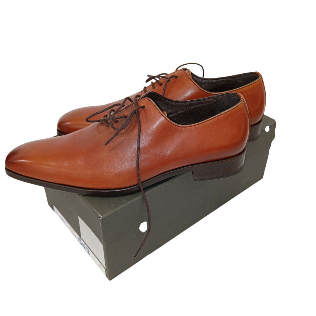 Chaussures de ville cuir marron Idyllic 6taille 41 Très bon état - 60,00 € Chaussures de ville cuir marron Idyllic 6taille 41 Très bon état reconditionné disponible sur Label Emmaüs