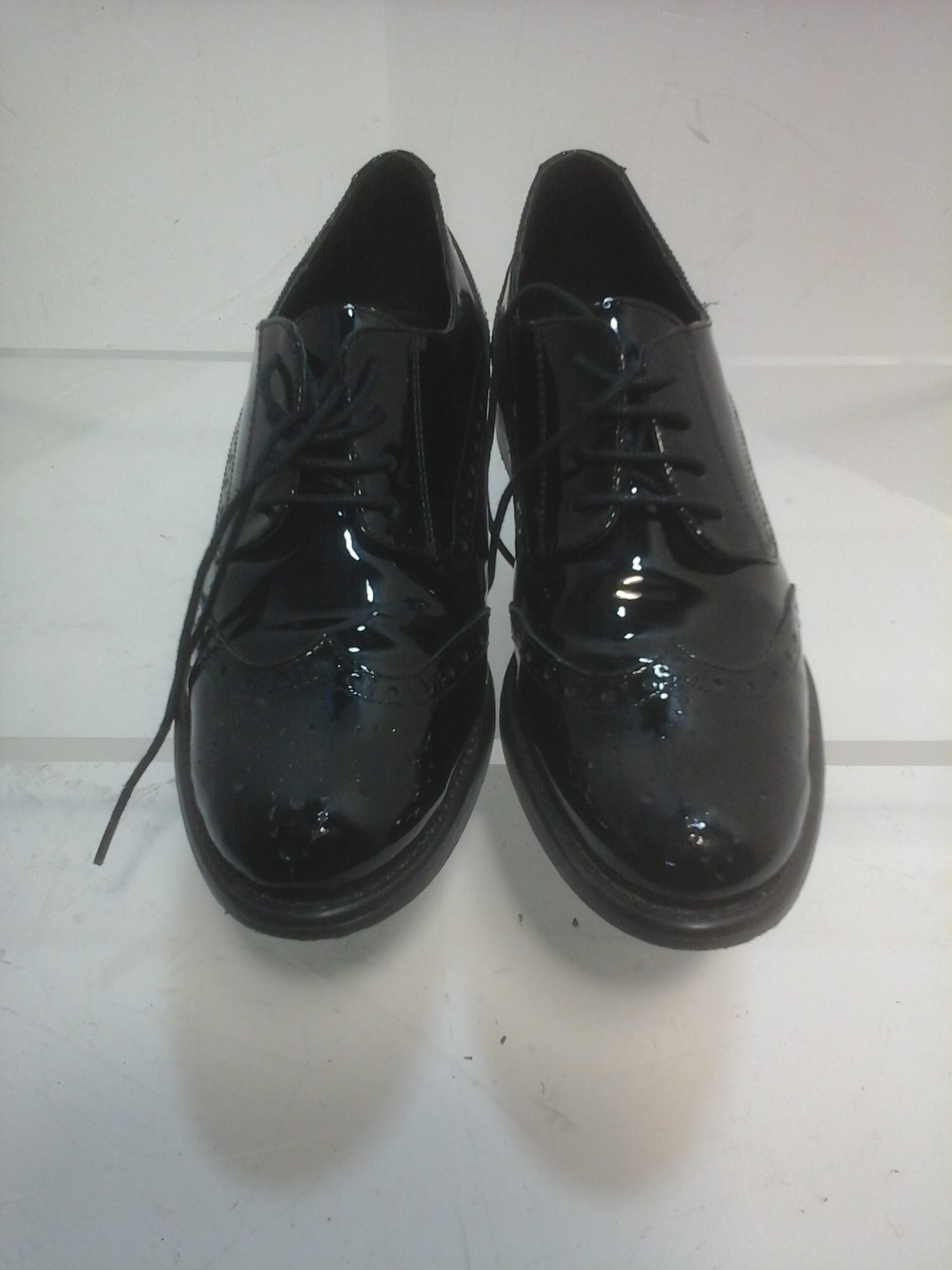 Voir photo 7 de Chaussures derbies cuir verni noir BETTY London Codeux Chaussures derbies cuir verni noir BETTY London Codeux Très bon état reconditionné photo 7