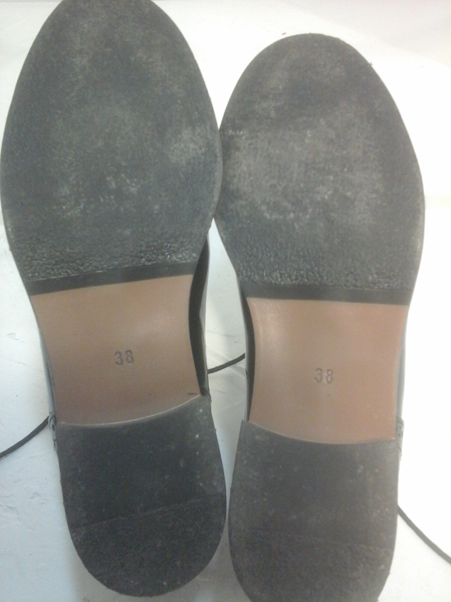 Voir photo 9 de Chaussures derbies cuir verni noir BETTY London Codeux Chaussures derbies cuir verni noir BETTY London Codeux Très bon état reconditionné photo 9