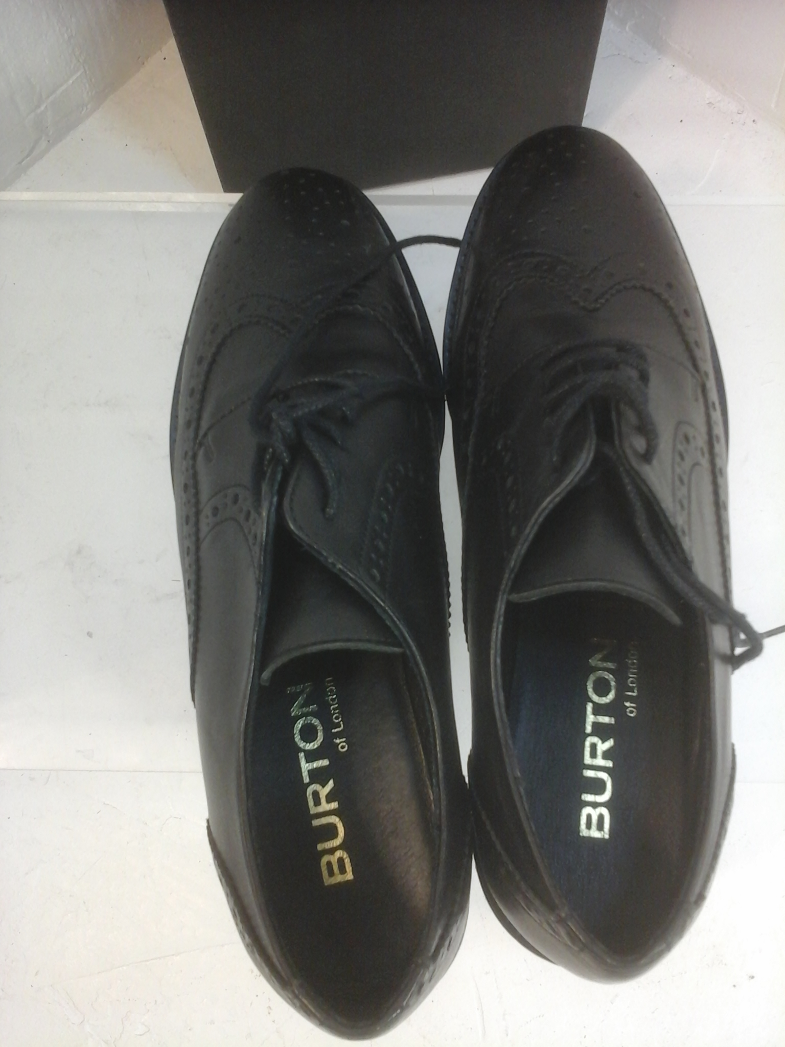 Voir photo 5 de Chaussures derby Burton of London P 38 Chaussures derby Burton of London P 38 Très bon état reconditionné photo 5