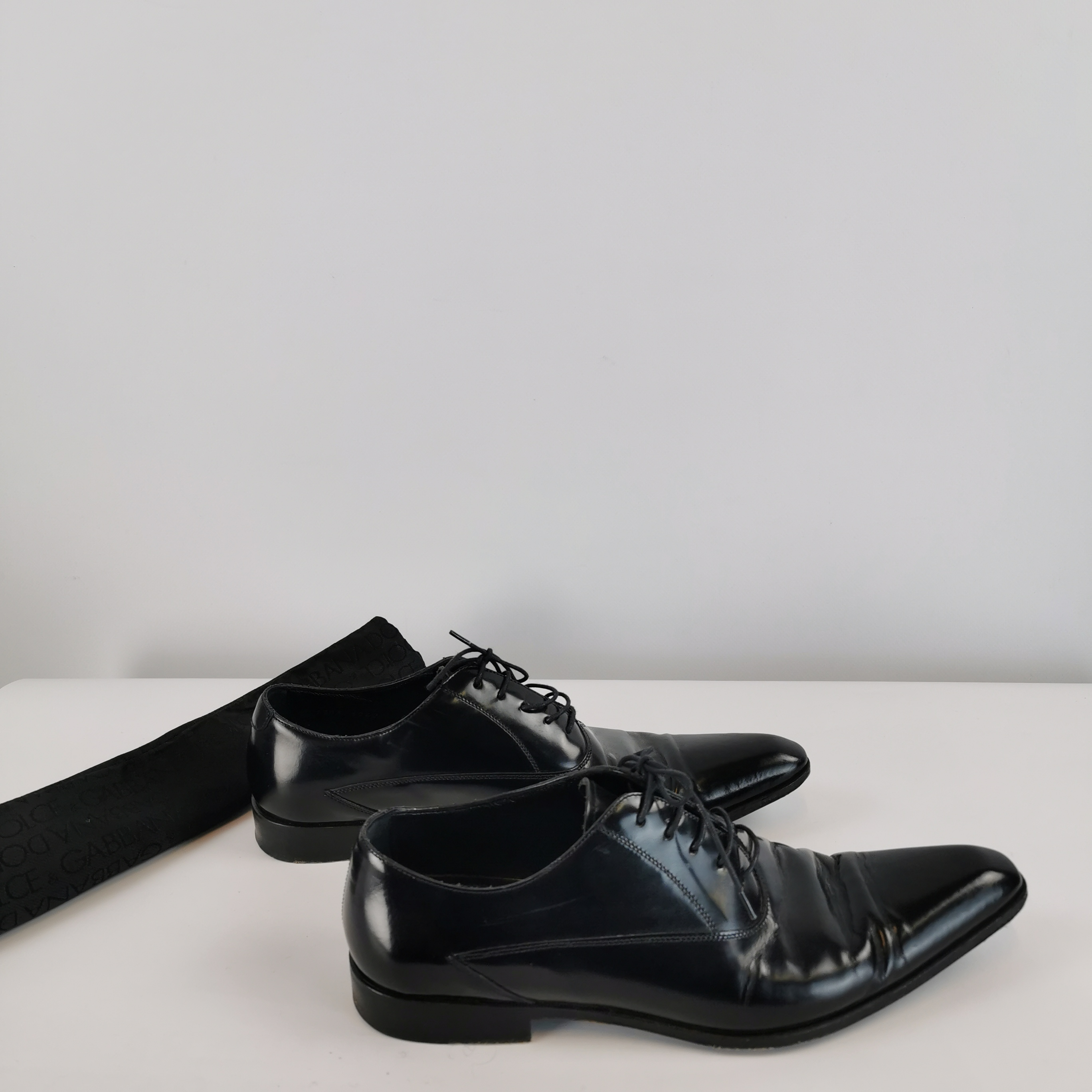 Voir photo 3 de Chaussures derby en cuir – Dolce & Gabbana – Taille 40 (FR) – Noir Chaussures derby en cuir – Dolce & Gabbana – Taille 40 (FR) – Noir Bon état reconditionné photo 3