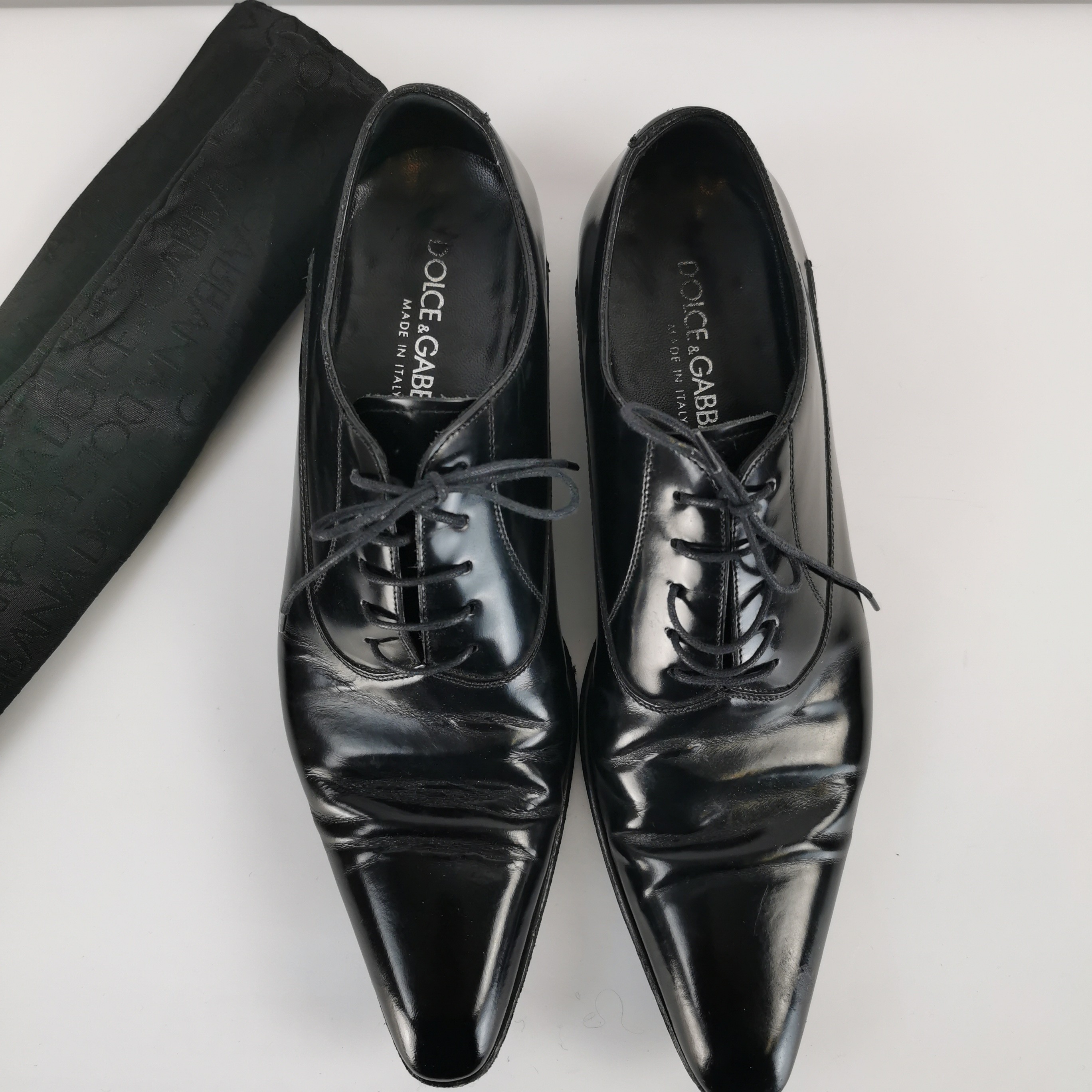 Voir photo 5 de Chaussures derby en cuir – Dolce & Gabbana – Taille 40 (FR) – Noir Chaussures derby en cuir – Dolce & Gabbana – Taille 40 (FR) – Noir Bon état reconditionné photo 5