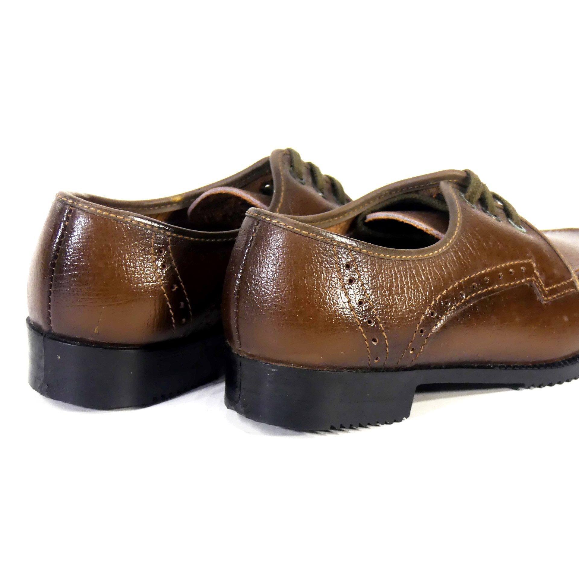 Voir photo 3 de Chaussures Derby PATALO enfant - 30 Chaussures Derby PATALO enfant - 30 Très bon état reconditionné photo 3