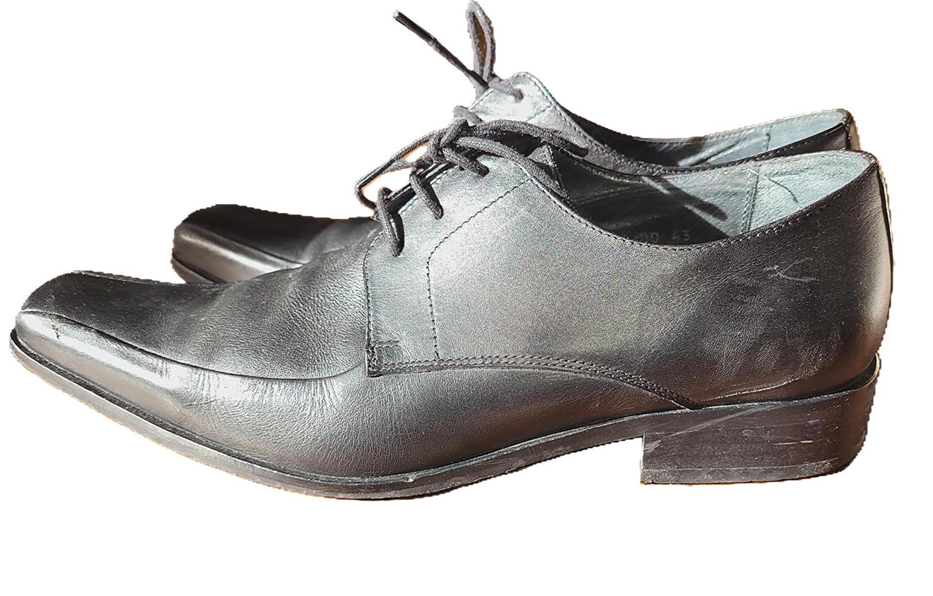 Voir photo 3 de Chaussures en cuir noir Pellet modèle "Bayard" pointure 43 Chaussures en cuir noir Pellet modèle "Bayard" pointure 43 Bon état reconditionné photo 3