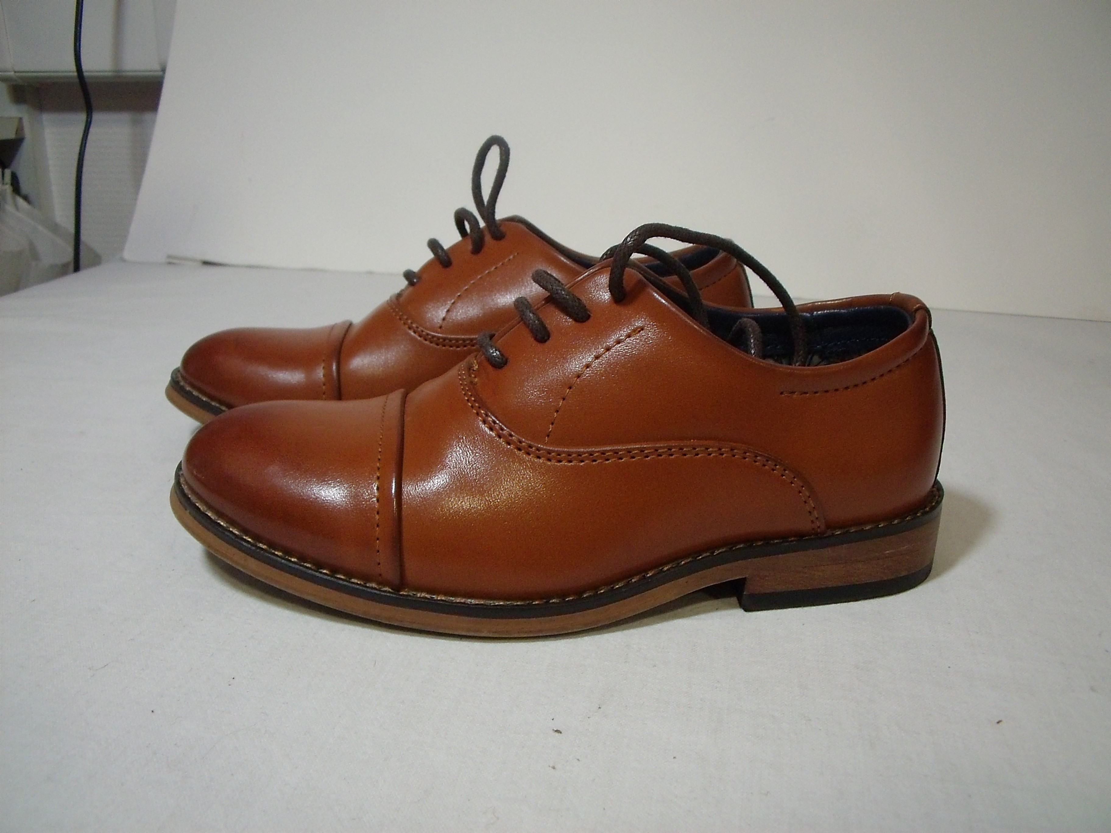 Voir photo 2 de Chaussures Garçon Bruno Marc Chaussures Garçon Bruno Marc Très bon état reconditionné photo 2