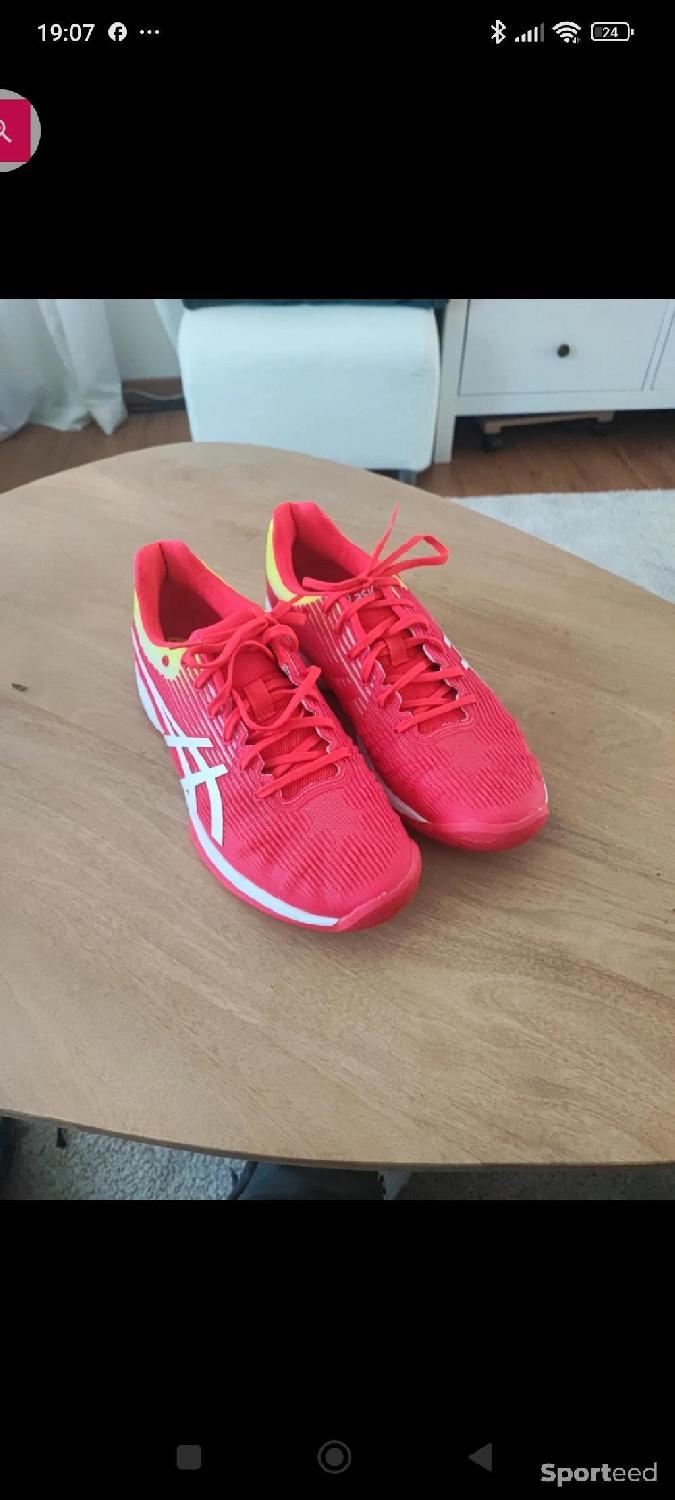 Chaussures haut de gamme solution speed ff 1 de tennis / padel femmes 42.5 Très bon état Asics reconditionné disponible sur Sporteed