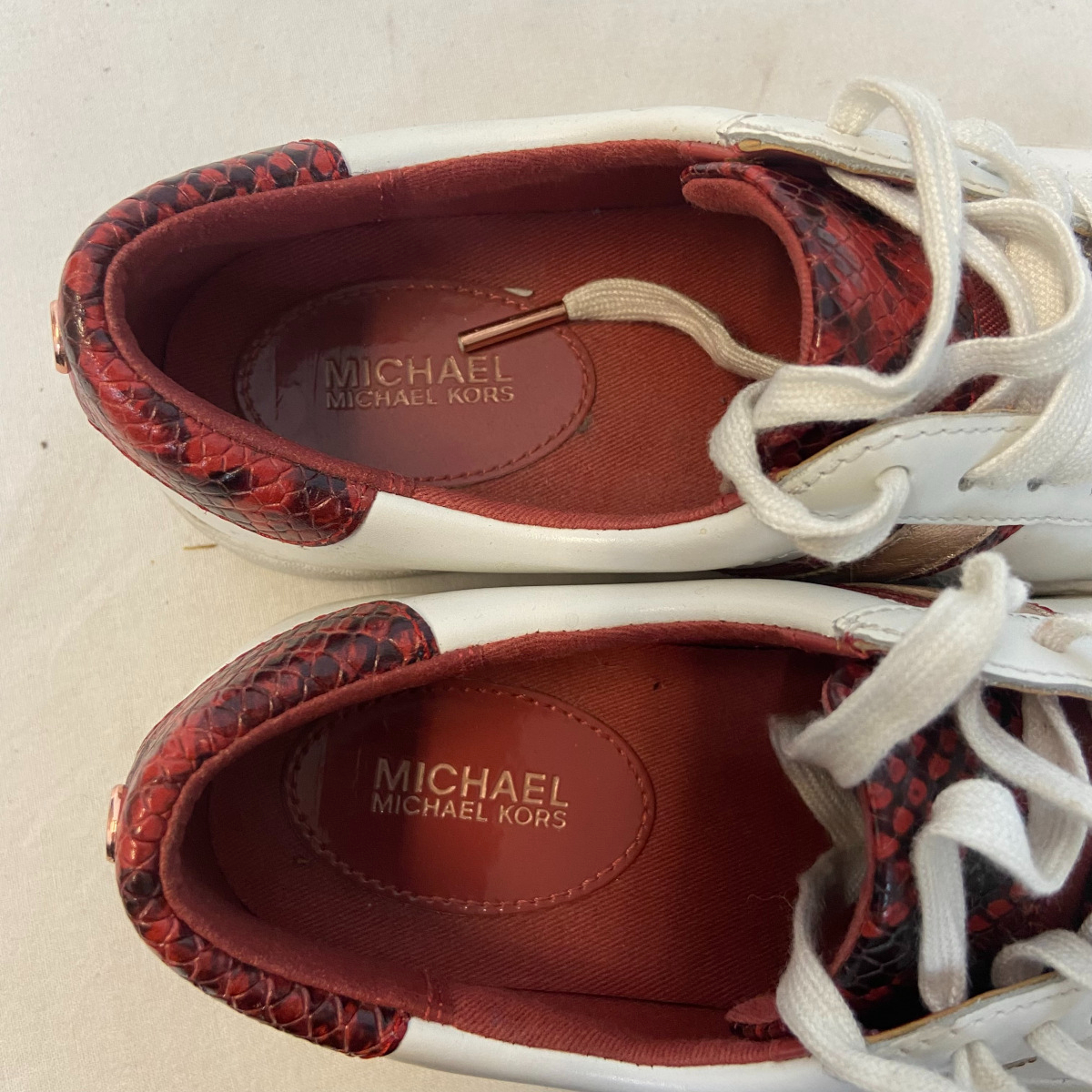 Voir photo 2 de Chaussures Michael Kors T.37 Chaussures Michael Kors T.37 État correct reconditionné photo 2