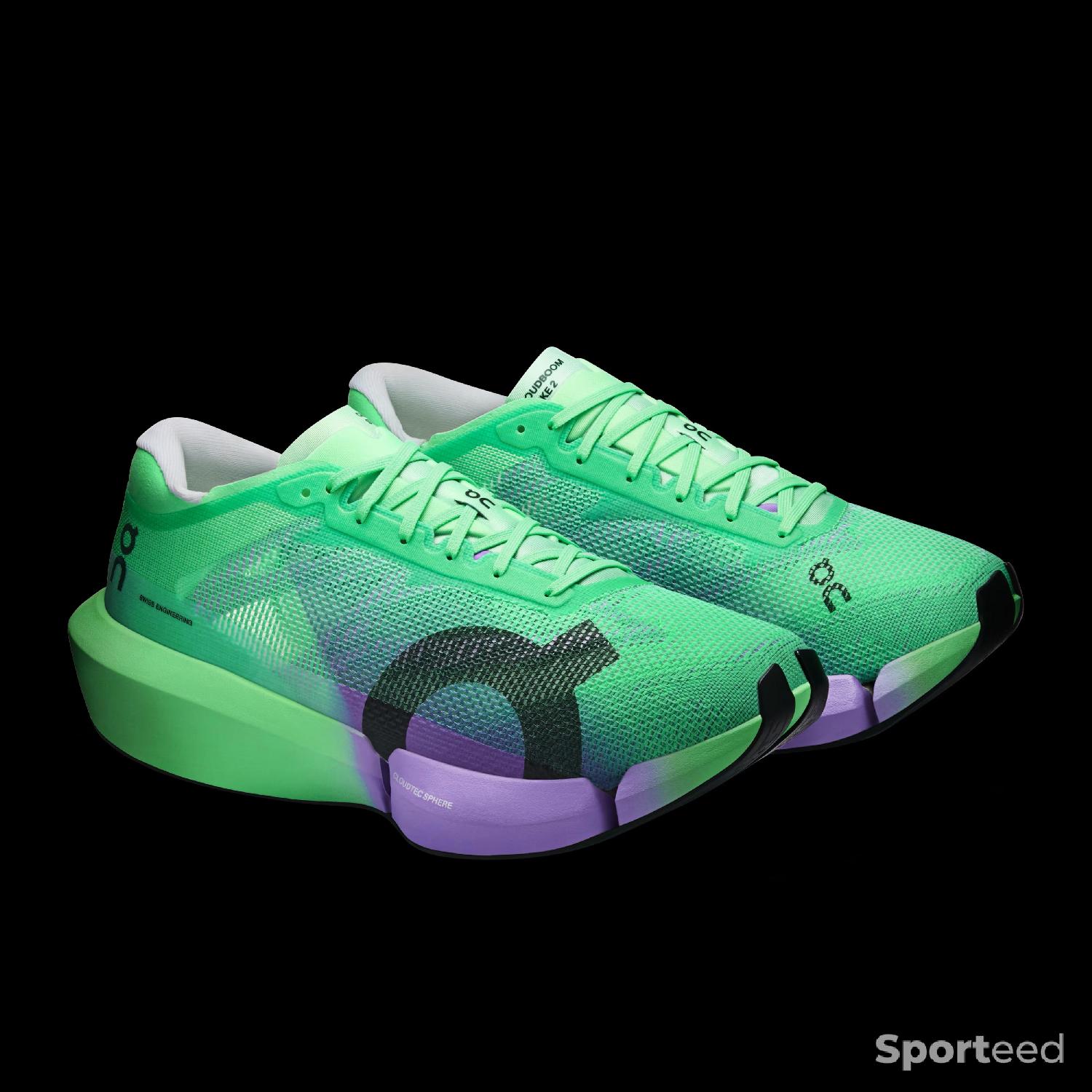 Chaussures On-Running Cloudboom Strike 2 : vert Comme neuf (c'est déjà la condition standard) On Running reconditionné disponible sur Sporteed | Dero