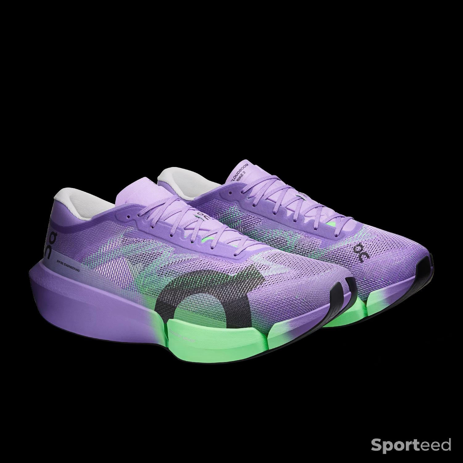 Chaussures On-Running Cloudboom Strike 2 : violet Comme neuf (c'est déjà la condition standard) On Running reconditionné disponible sur Sporteed | Dero