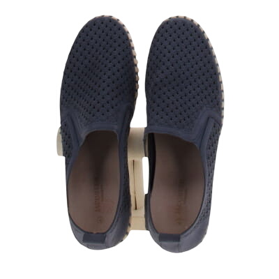 Chaussures plates grises - Homme - Jacobsen - Pointure 41 Bon état - 14,90 € Chaussures plates grises - Homme - Jacobsen - Pointure 41 Bon état reconditionné disponible sur Label Emmaüs