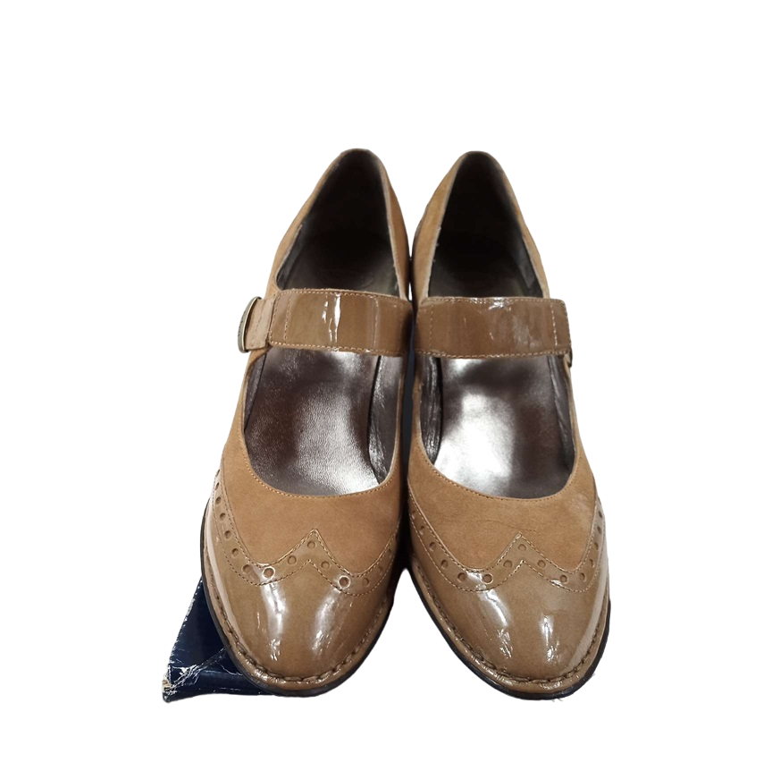 Acheter Chaussures Scholl taille 40 femme à talon Très bon état - 11,50 € Chaussures Scholl taille 40 femme à talon Très bon état reconditionné disponible sur Label Emmaüs