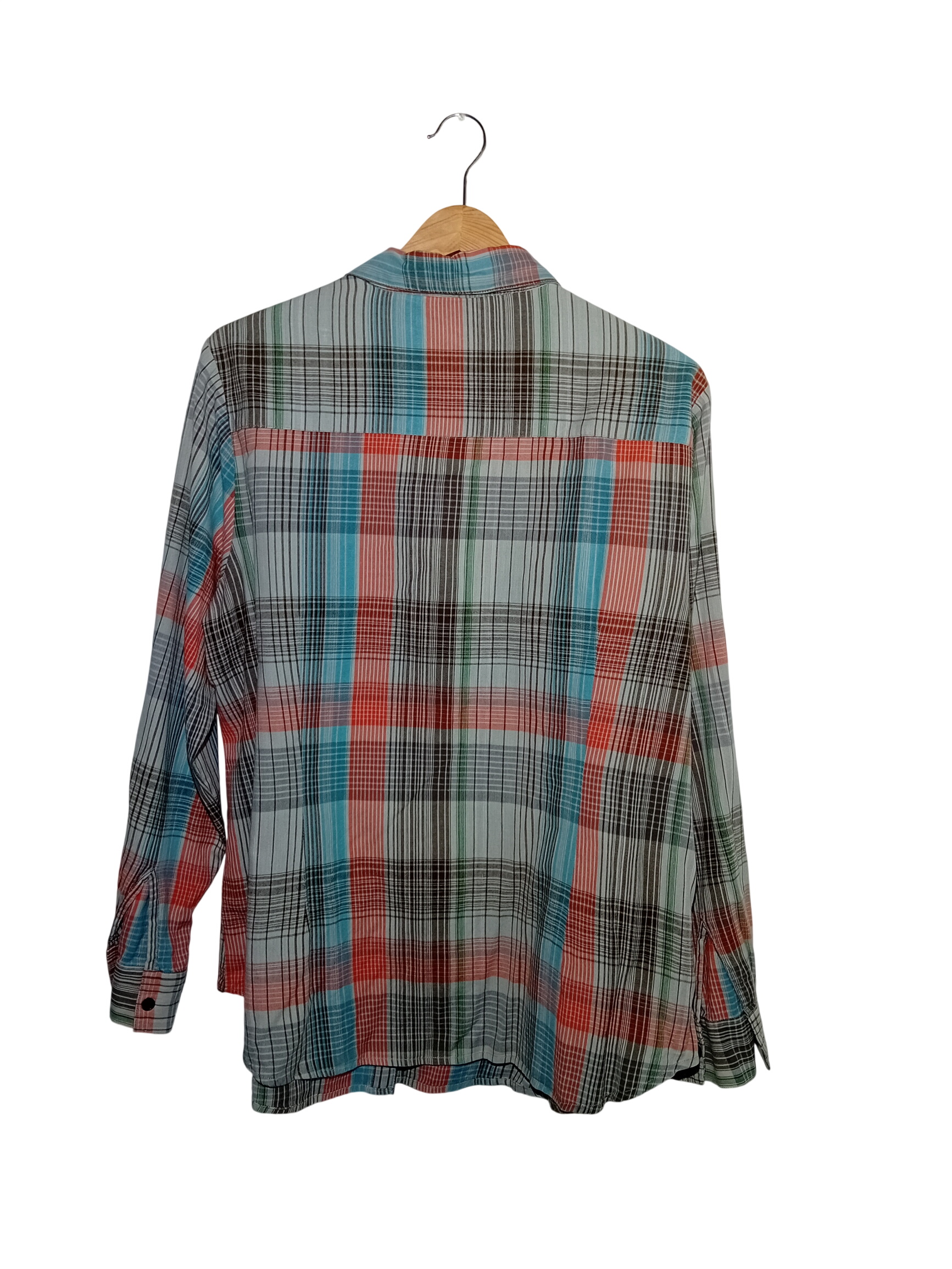 Acheter Chemise À Carreaux Multicolore Coton Manches Longues Xxl Femme (T4459) Très bon état - 10,00 € Chemise À Carreaux Multicolore Coton Manches Longues Xxl Femme (T4459) Très bon état reconditionné disponible sur Label Emmaüs