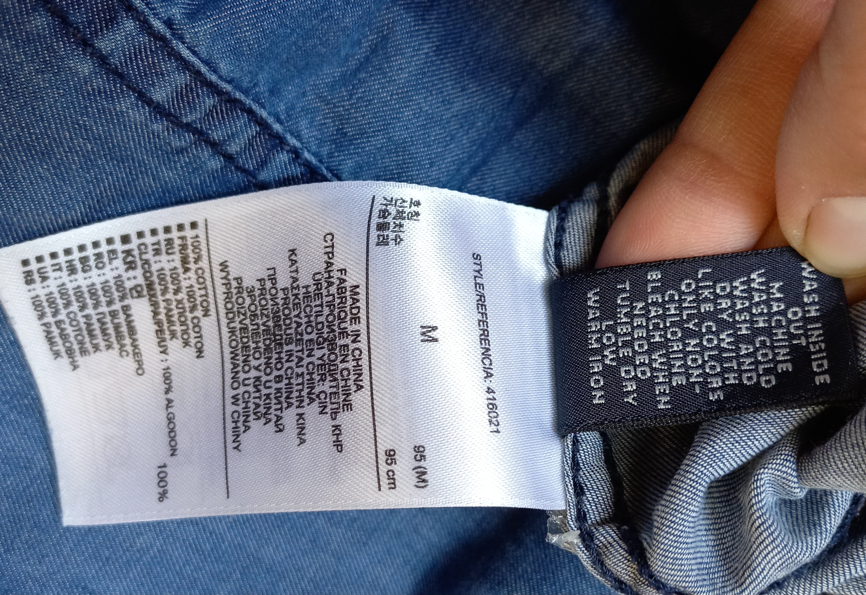 Voir photo 6 de Chemise "banana republic" en jean bleue TM 2 poches poitrine Chemise "banana republic" en jean bleue TM 2 poches poitrine Parfait état reconditionné photo 6