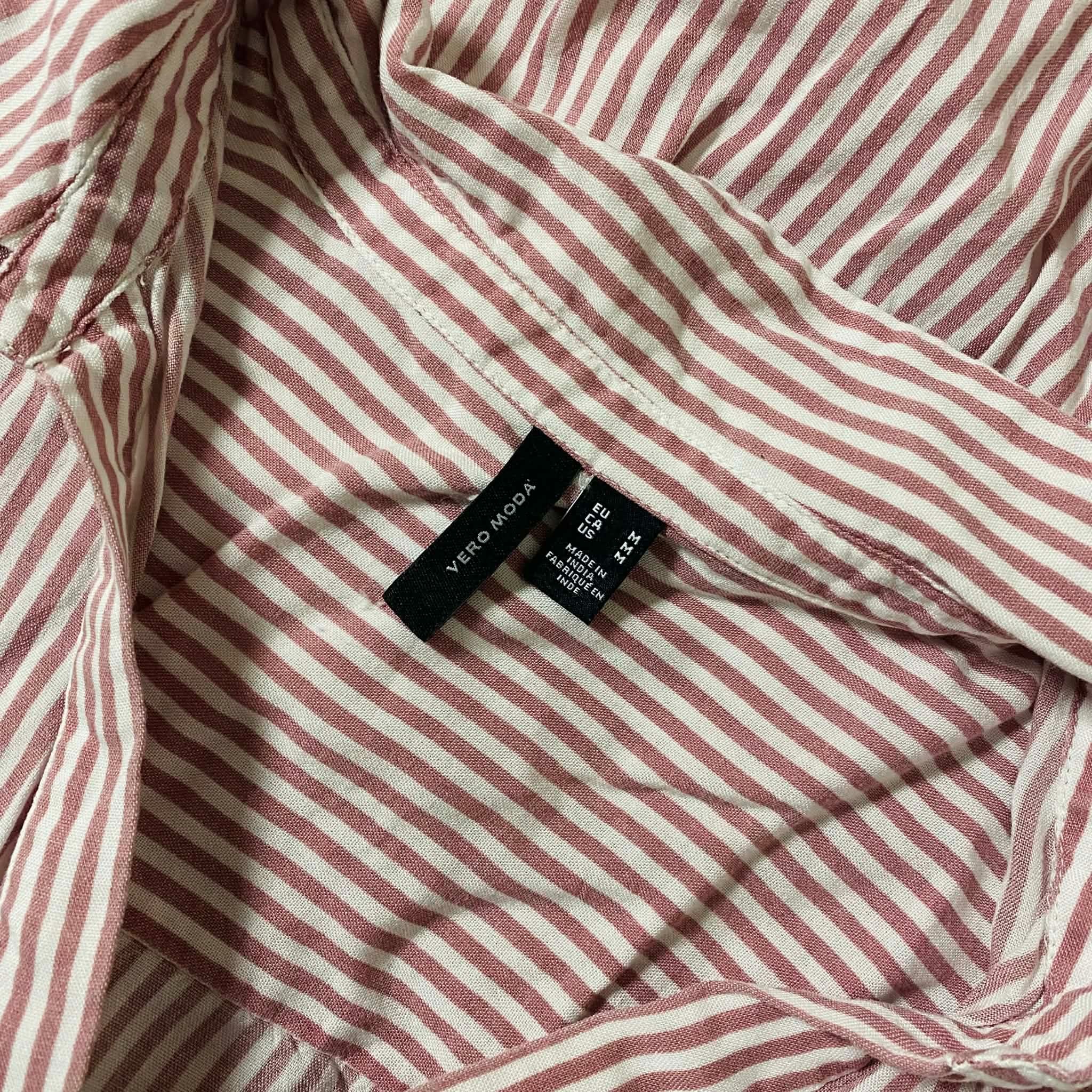 Voir photo 5 de Chemise Femme à Manches Longues - VERO MODA - M Chemise Femme à Manches Longues - VERO MODA - M Très bon état reconditionné photo 5