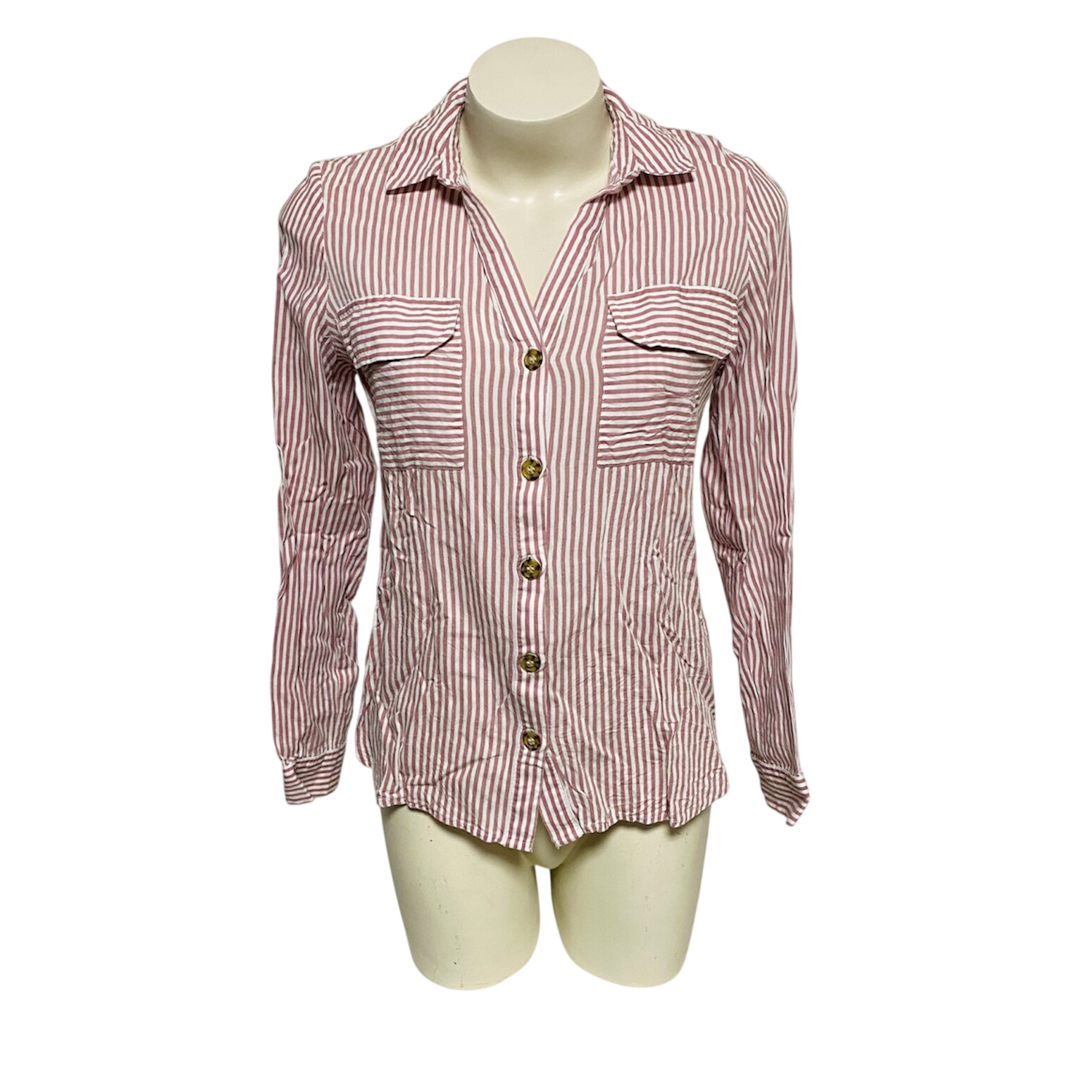 Chemise Femme à Manches Longues - VERO MODA - M Très bon état - 10,00 € Chemise Femme à Manches Longues - VERO MODA - M Très bon état reconditionné disponible sur Label Emmaüs