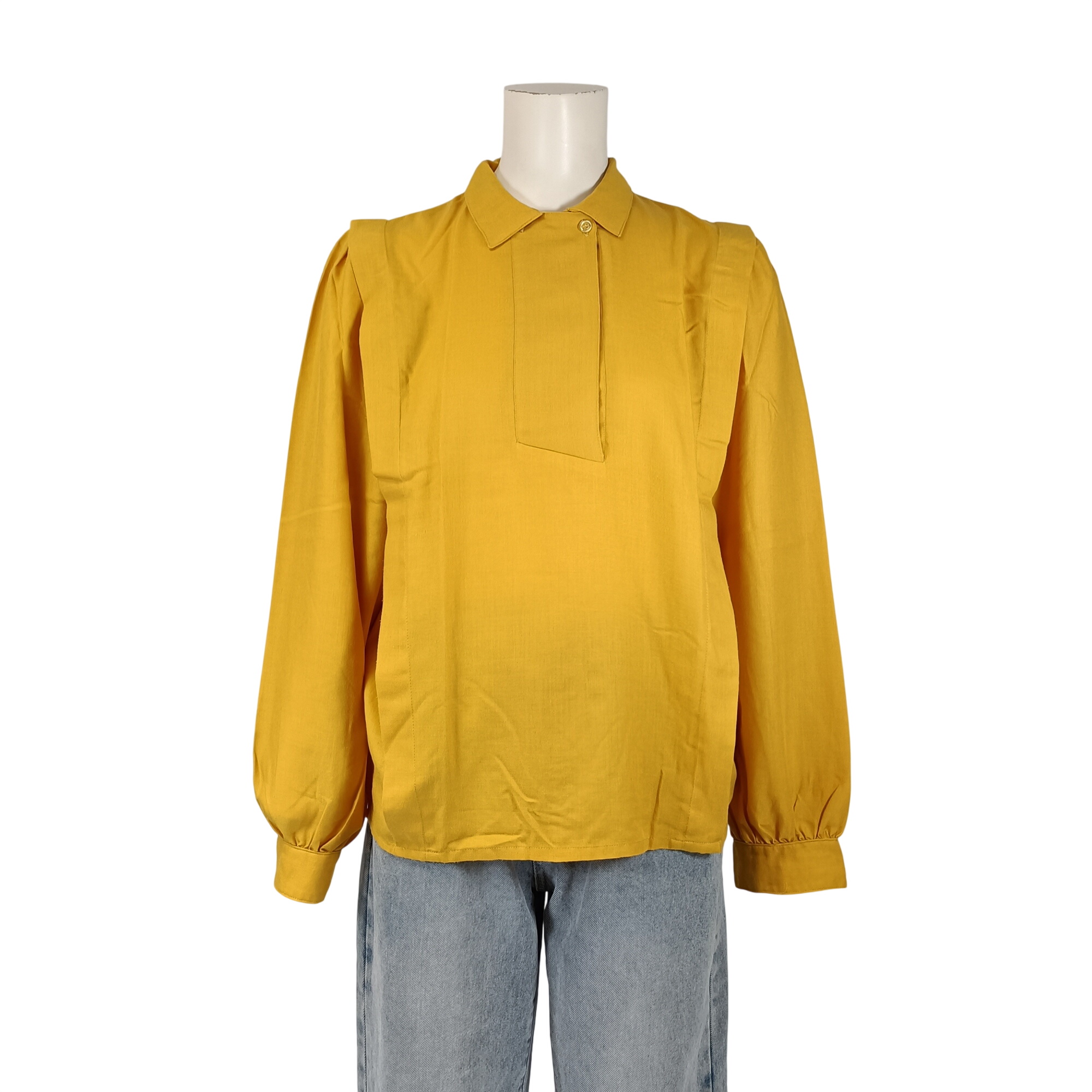 Acheter Chemise Gaston Jaunet jaune moutarde taille 38 A3770 Très bon état - 10,00 € Chemise Gaston Jaunet jaune moutarde taille 38 A3770 Très bon état reconditionné disponible sur Label Emmaüs
