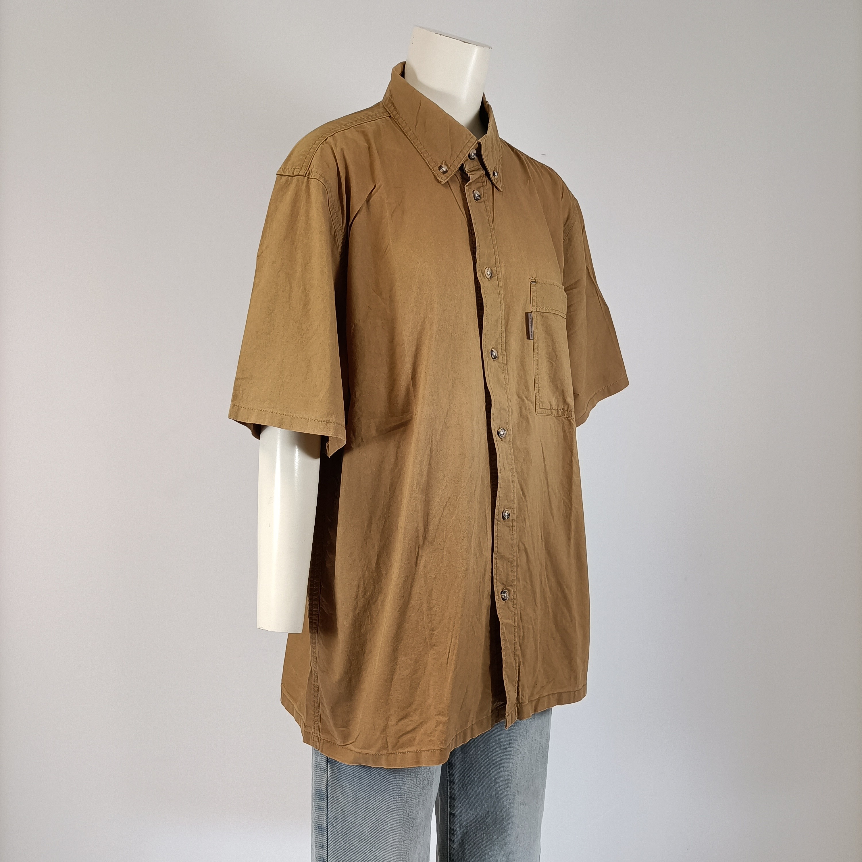 Voir photo 2 de Chemise homme camel Solognac coton manches courtes grande taille Chemise homme camel Solognac coton manches courtes grande taille Parfait état reconditionné photo 2