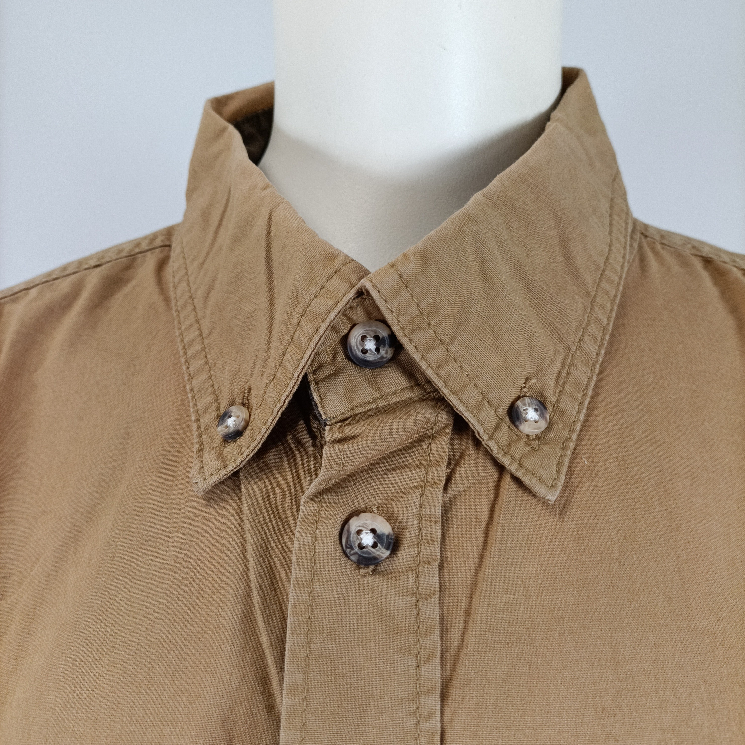 Voir photo 3 de Chemise homme camel Solognac coton manches courtes grande taille Chemise homme camel Solognac coton manches courtes grande taille Parfait état reconditionné photo 3