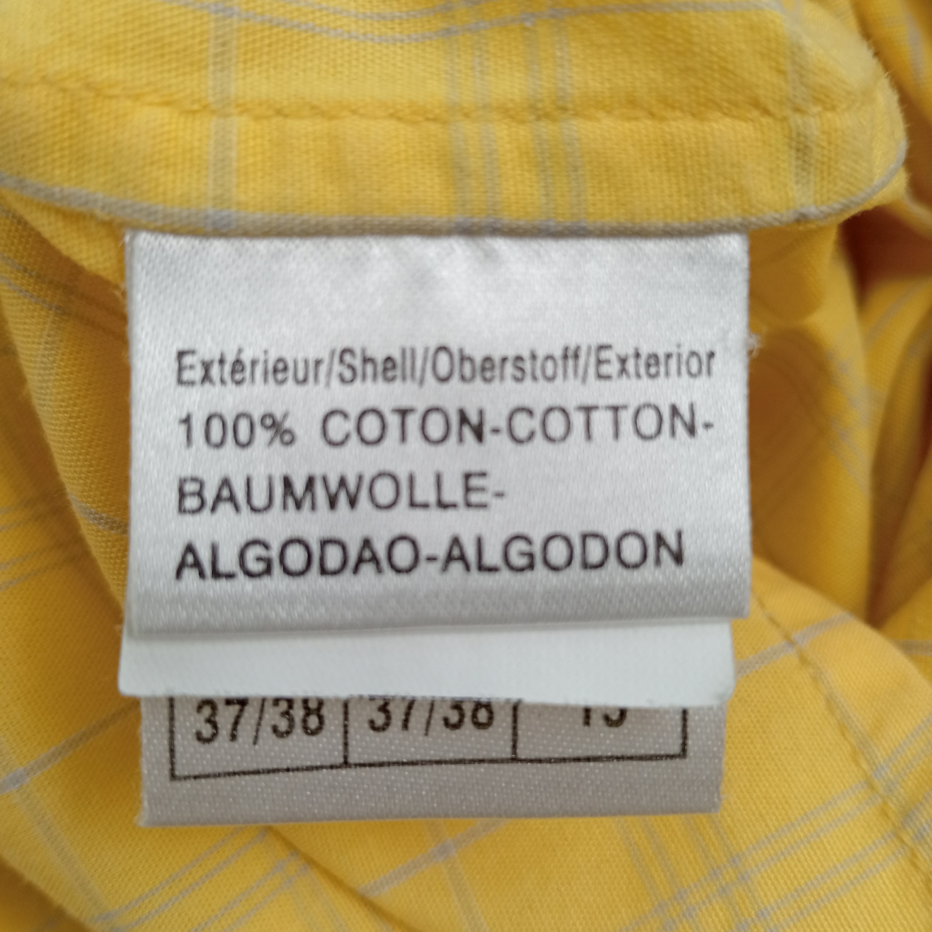 Voir photo 9 de Chemise - homme - marque Aigle - manches courtes - carreaux - couleur jaune - taille S (38) Chemise - homme - marque Aigle - manches courtes - carreaux - couleur jaune - taille S (38) Très bon état reconditionné photo 9