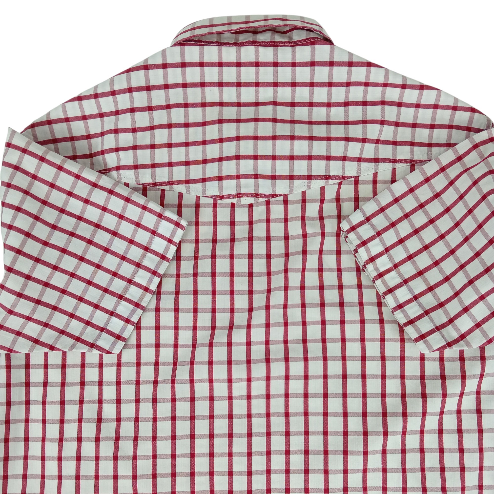 Voir photo 4 de Chemise - homme - marque Lee Cooper - manches courtes - couleur blanc et rouge - taille M (40) Chemise - homme - marque Lee Cooper - manches courtes - couleur blanc et rouge - taille M (40) Très bon état reconditionné photo 4