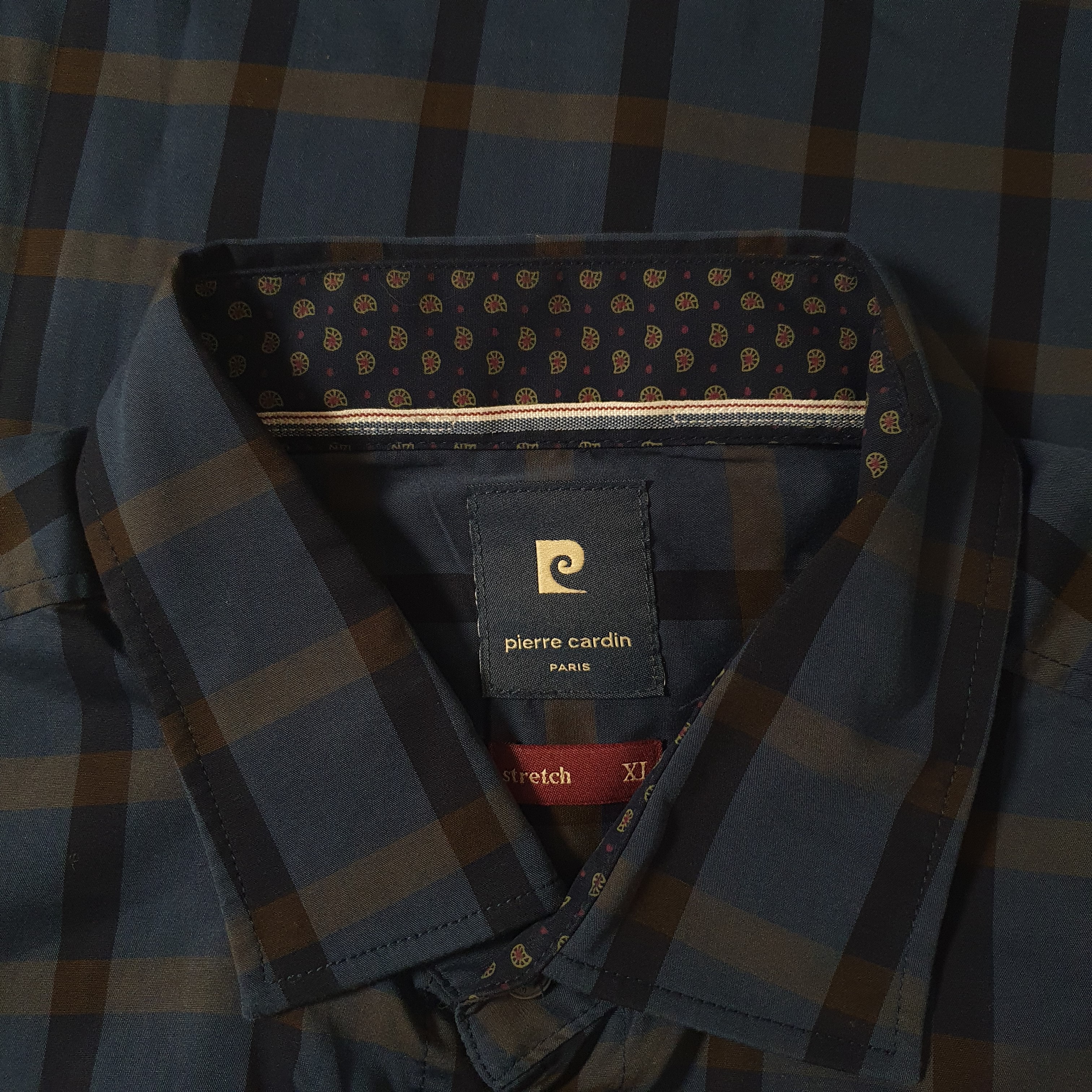 Voir photo 3 de Chemise Homme ML-PIERRE CARDIN-XL Chemise Homme ML-PIERRE CARDIN-XL Très bon état reconditionné photo 3