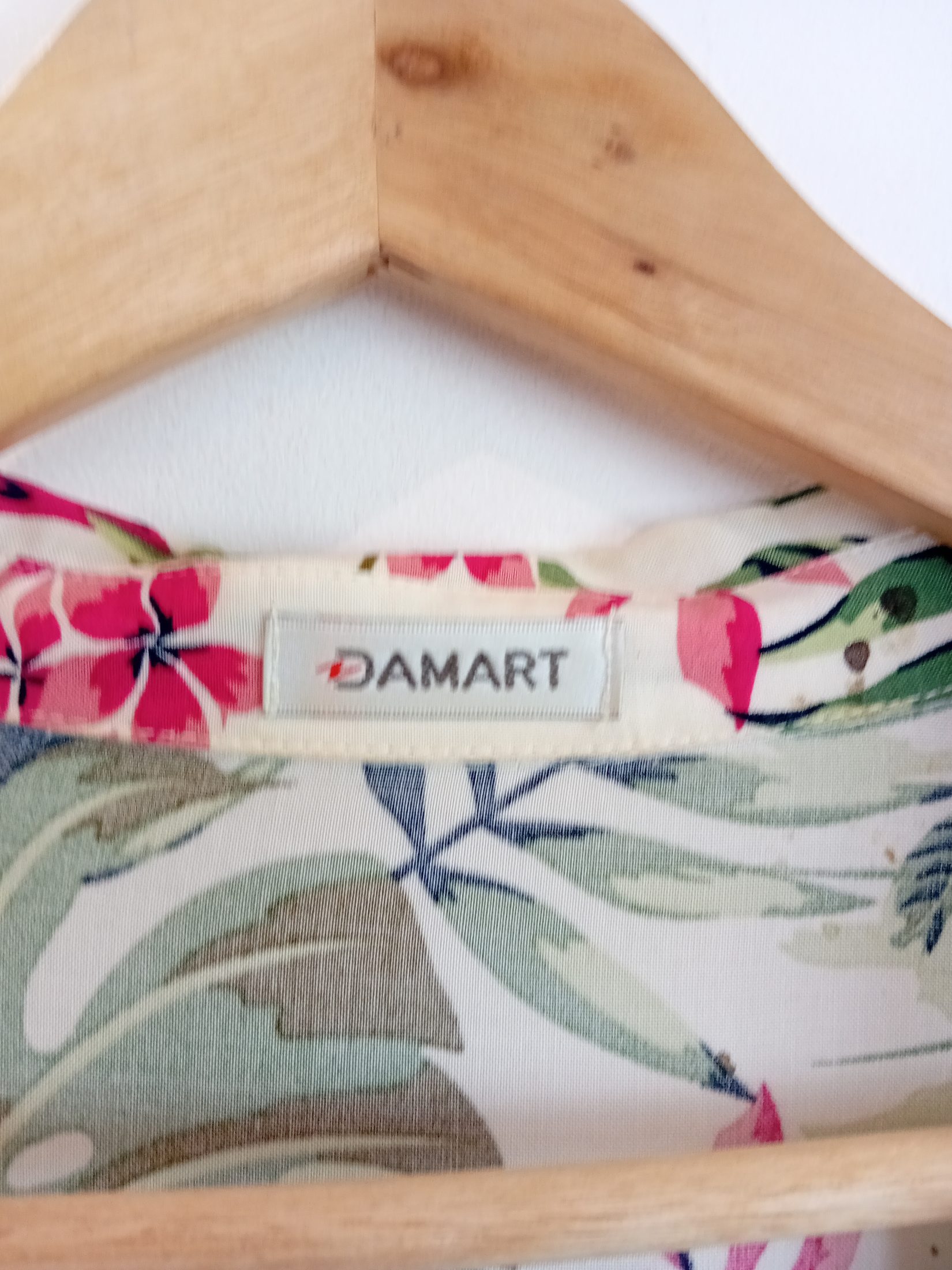 Voir photo 4 de Chemise Longue À Motif Tropical Damart 48 (T5975) Chemise Longue À Motif Tropical Damart 48 (T5975) Très bon état reconditionné photo 4