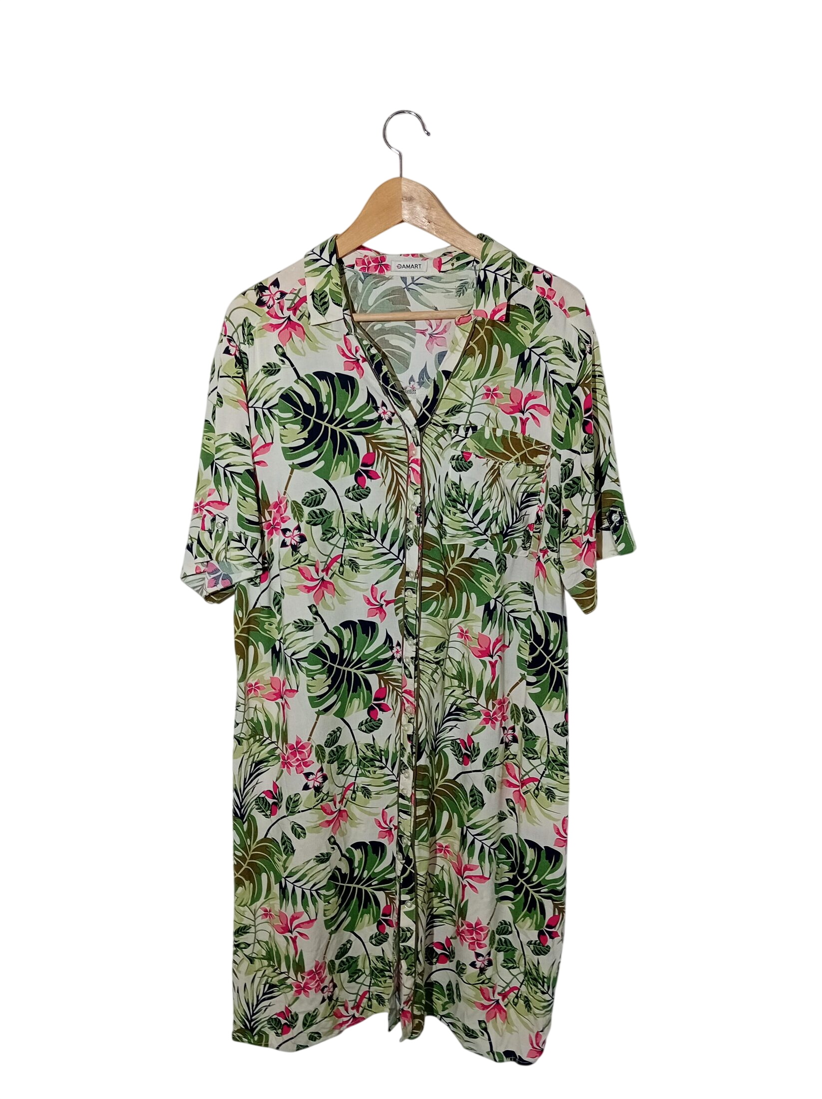 Chemise Longue À Motif Tropical Damart 48 (T5975) Très bon état - 12,00 € Chemise Longue À Motif Tropical Damart 48 (T5975) Très bon état reconditionné disponible sur Label Emmaüs