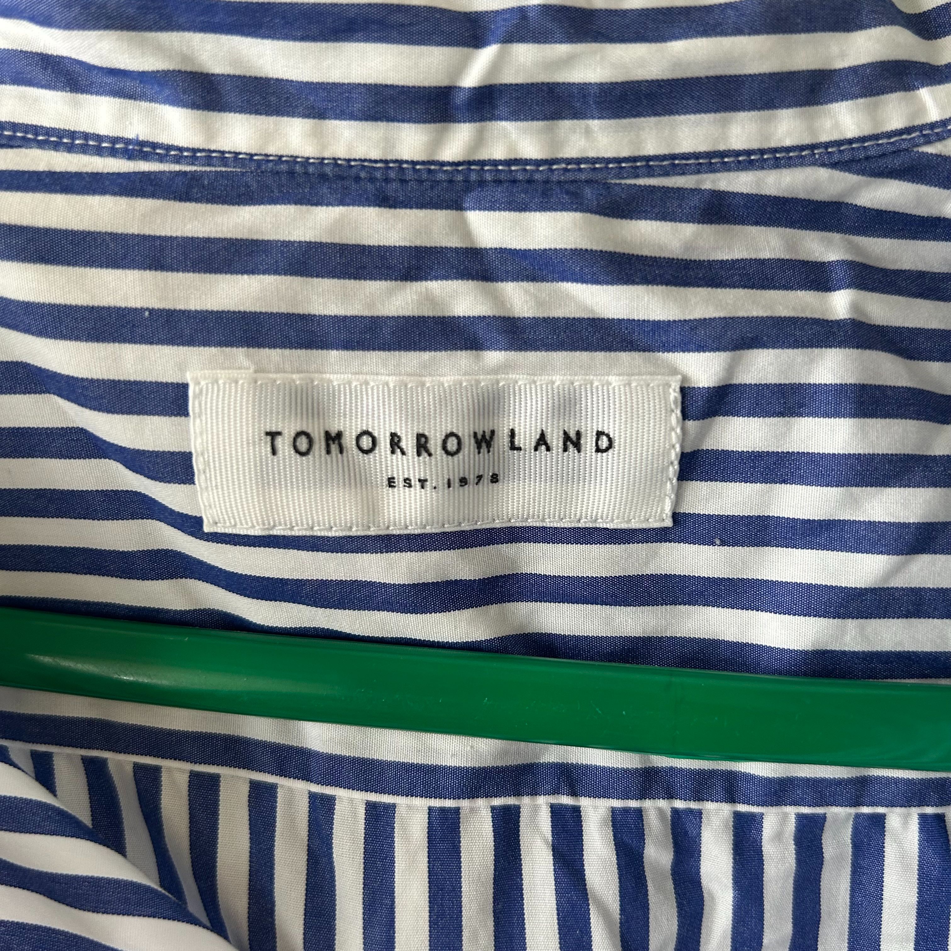 Voir photo 2 de Chemise Tomorrowland T.L Chemise Tomorrowland T.L Très bon état reconditionné photo 2