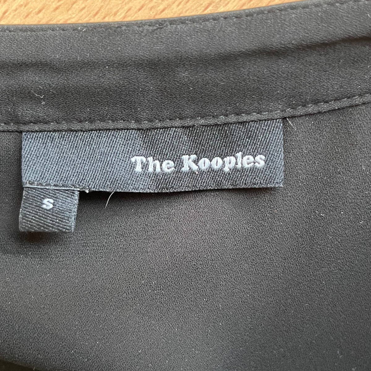 Voir photo 2 de Chemisier The Kooples T.S Chemisier The Kooples T.S Bon état reconditionné photo 2