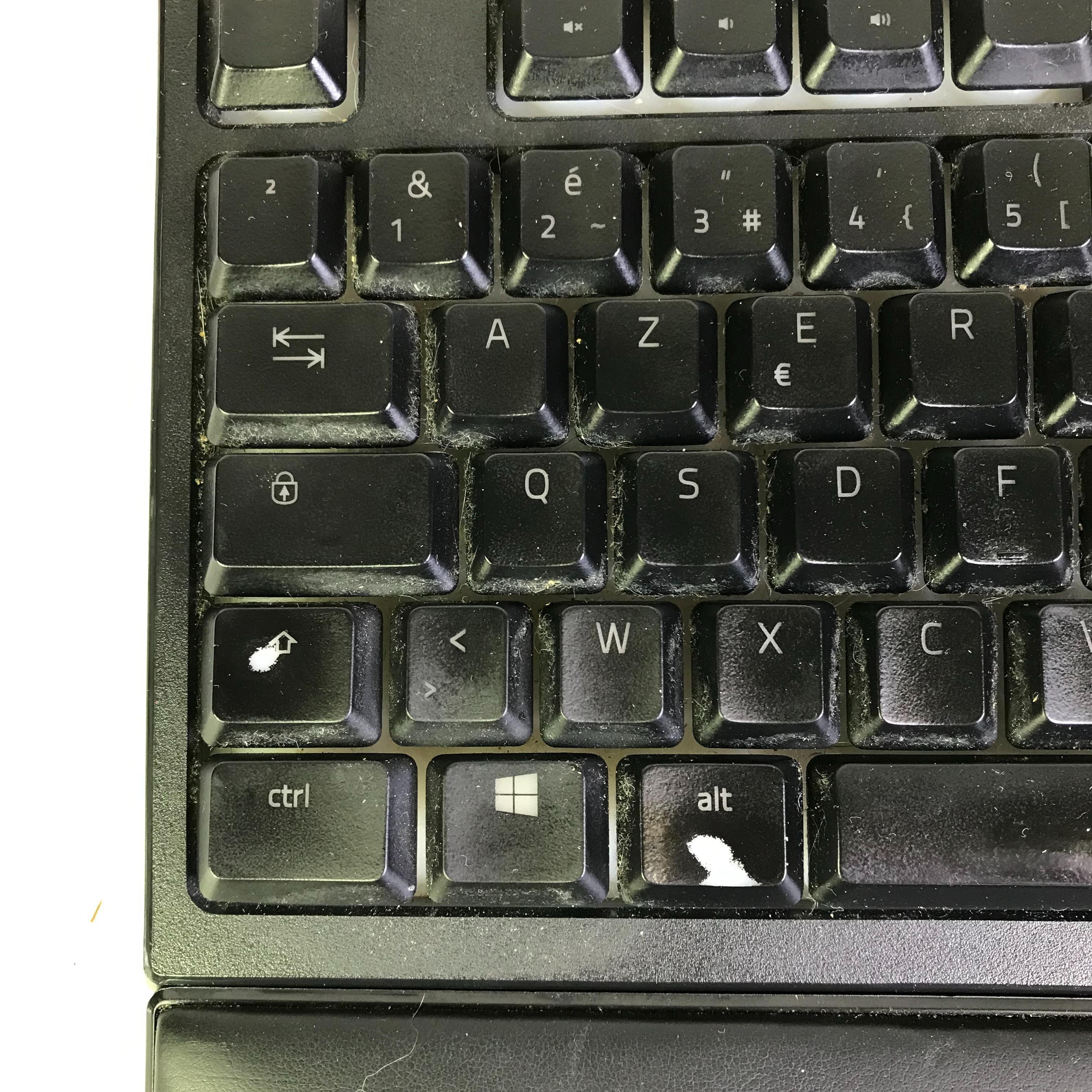 Voir photo 6 de Clavier de jeu Razer Ornata Chroma Mecha-Membrane en boîte Clavier de jeu Razer Ornata Chroma Mecha-Membrane en boîte État correct reconditionné photo 6