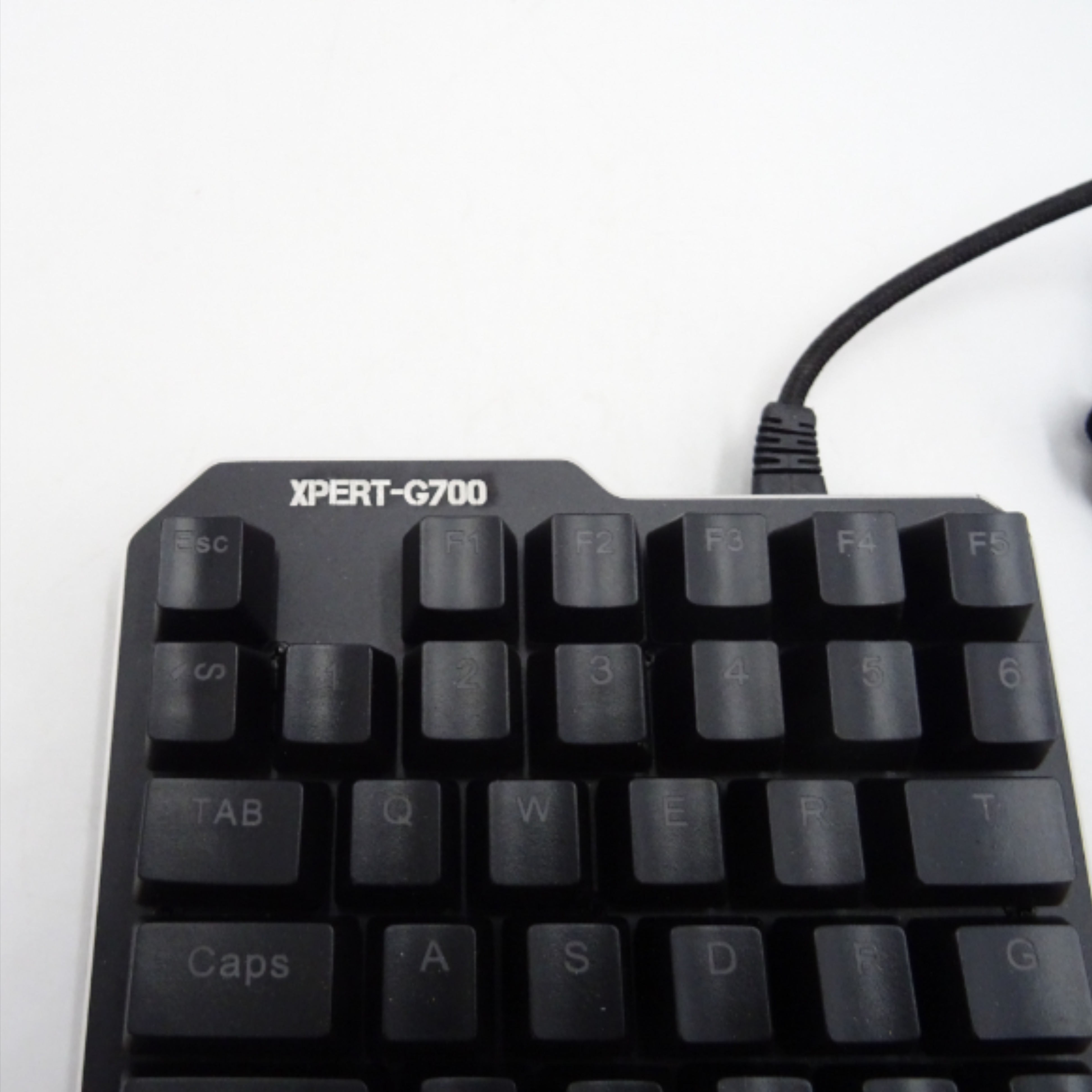 Voir photo 3 de Clavier gaming pour console. Clavier gaming pour console. Bon état reconditionné photo 3
