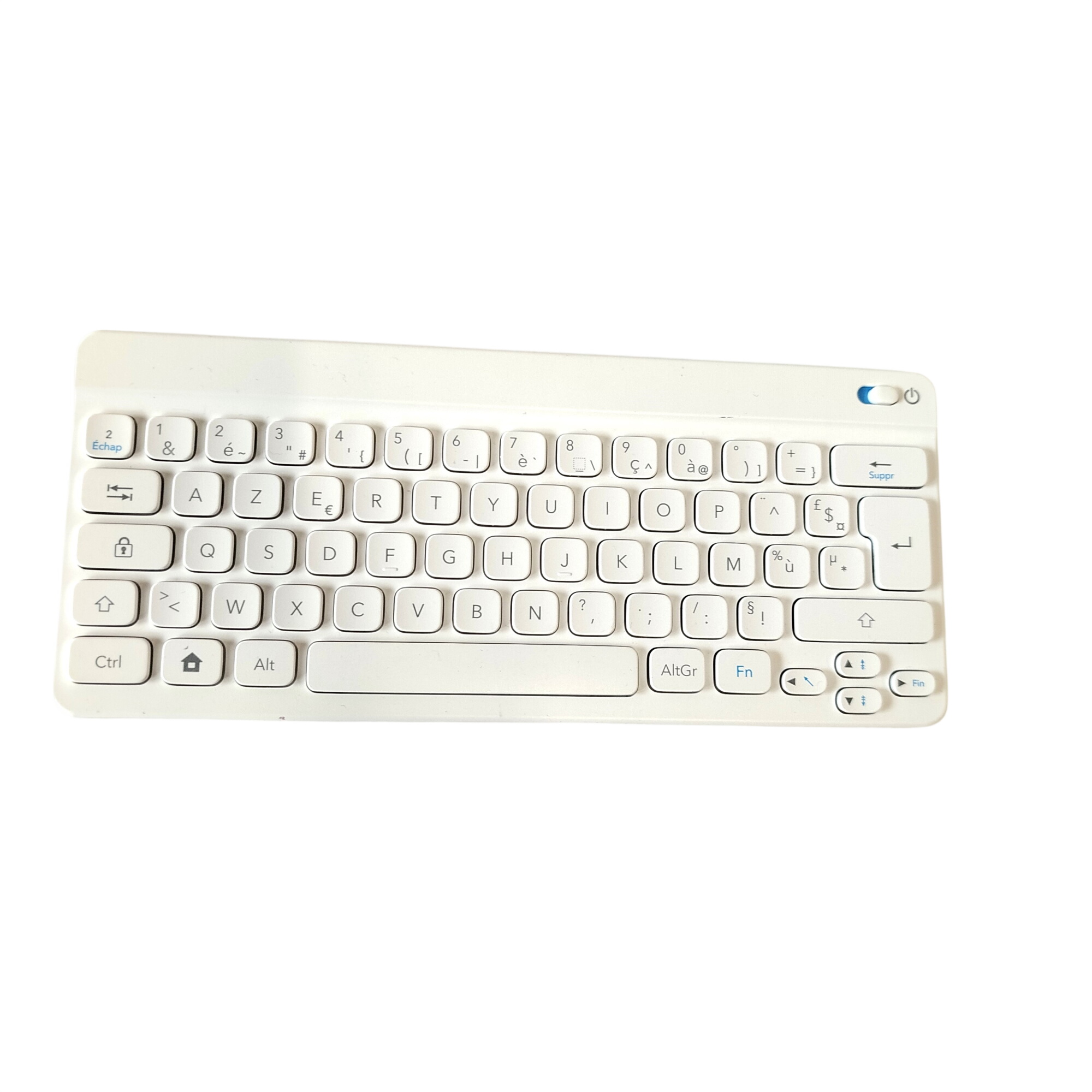 Clavier Nintendo D-63760 Bon état - 10,00 € Clavier Nintendo D-63760 Bon état reconditionné disponible sur Label Emmaüs