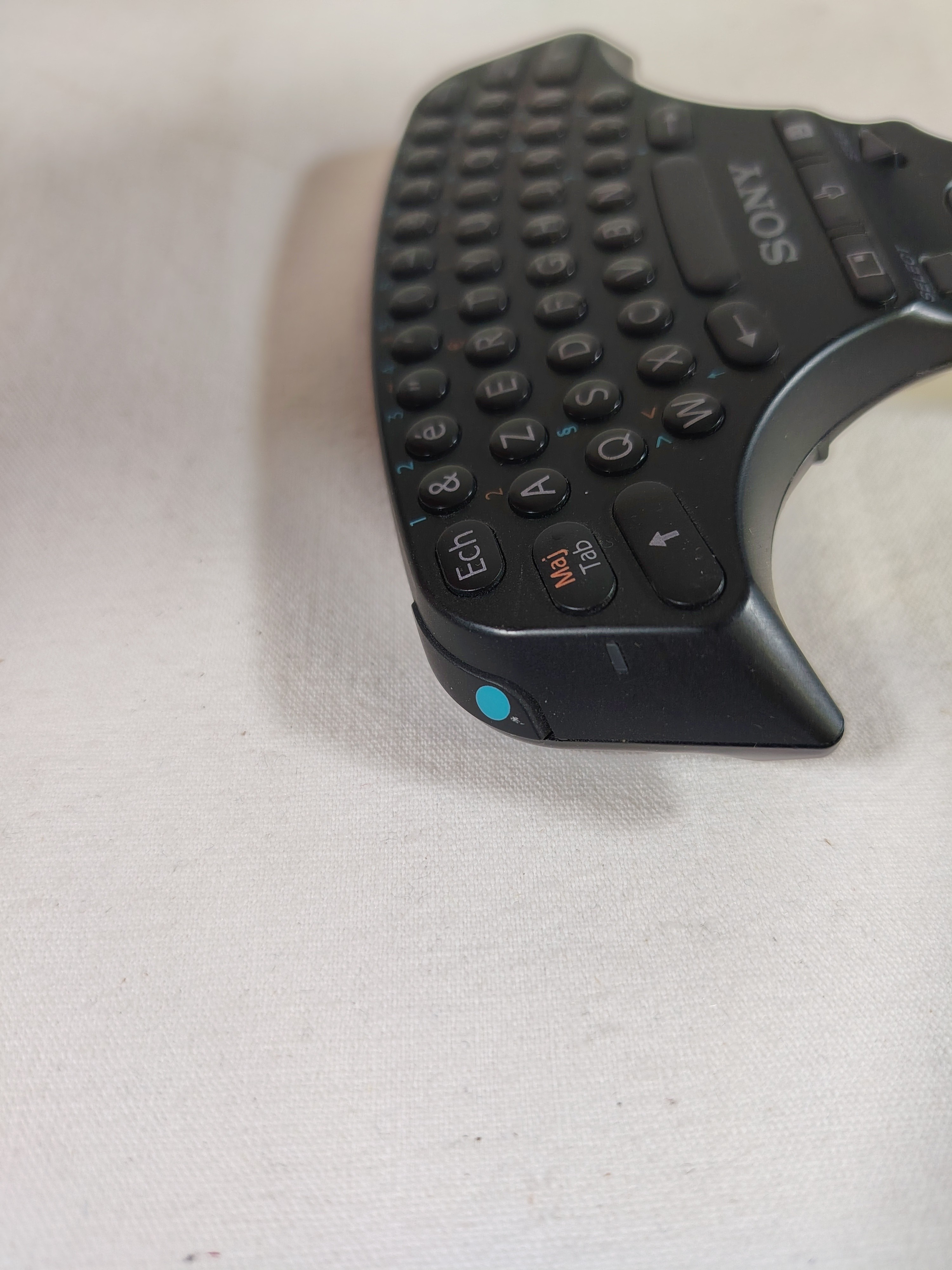 Voir photo 4 de Clavier sans fil pour manette Sony PS3 ( AZERTY ) Clavier sans fil pour manette Sony PS3 ( AZERTY ) Très bon état reconditionné photo 4