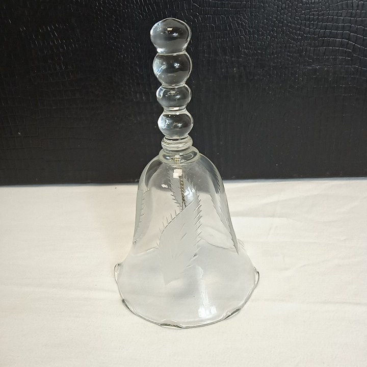 Voir photo 2 de Cloche de service en verre Cloche de service en verre Parfait état reconditionné photo 2
