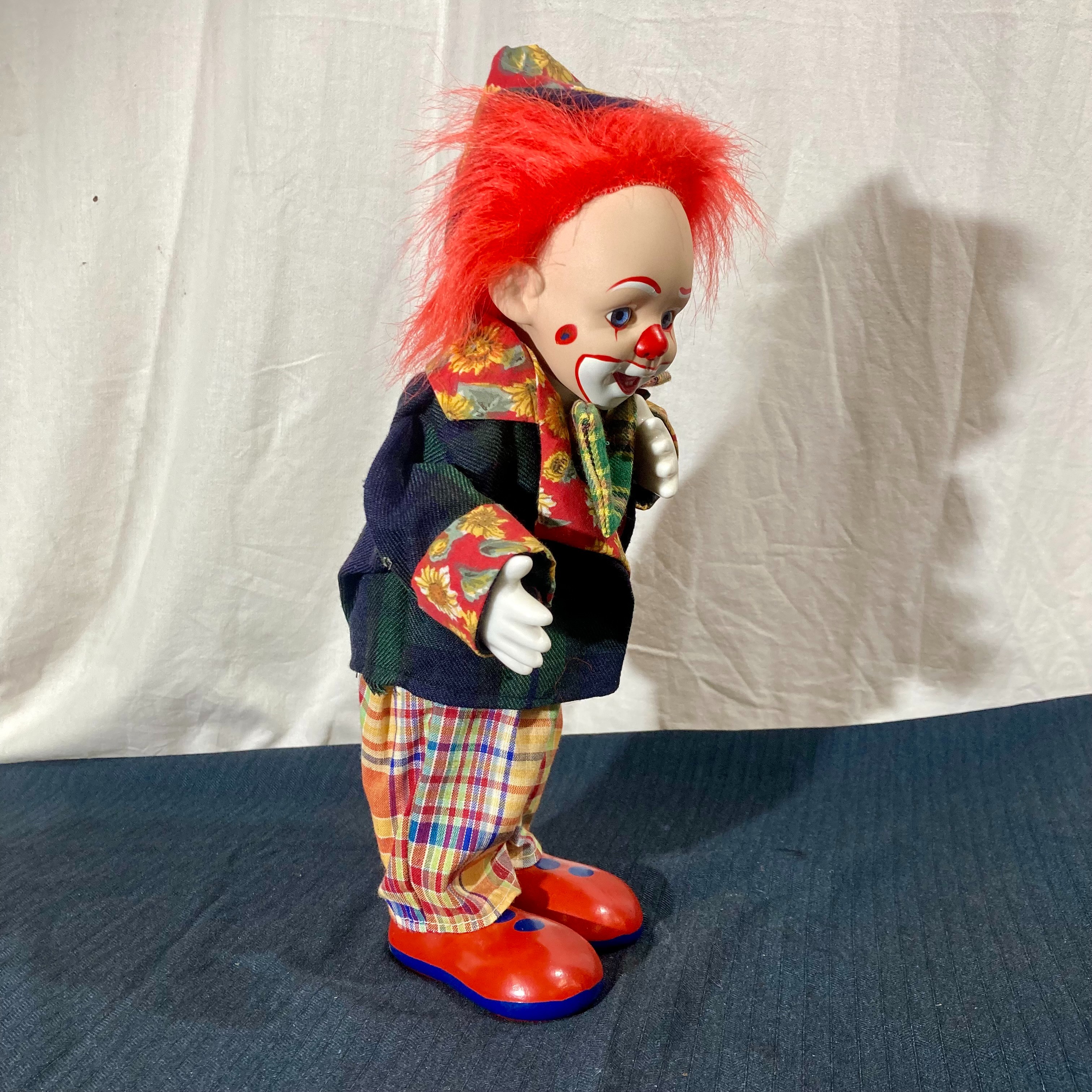 Voir photo 5 de Clown en céramique et porcelaine Clown en céramique et porcelaine Très bon état reconditionné photo 5