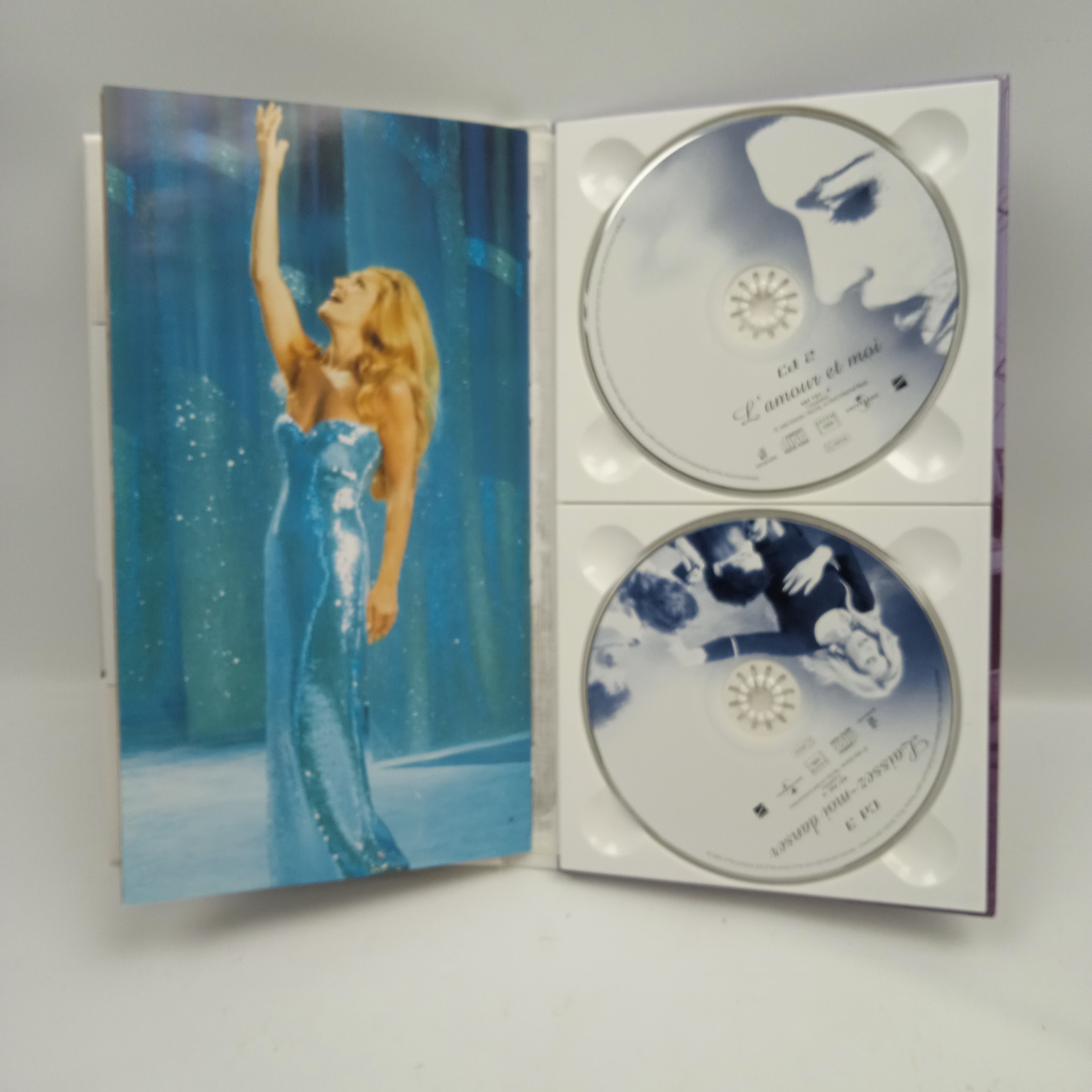 Voir photo 2 de Coffret 3 CD Dalida La Légende Coffret 3 CD Dalida La Légende Bon état reconditionné photo 2