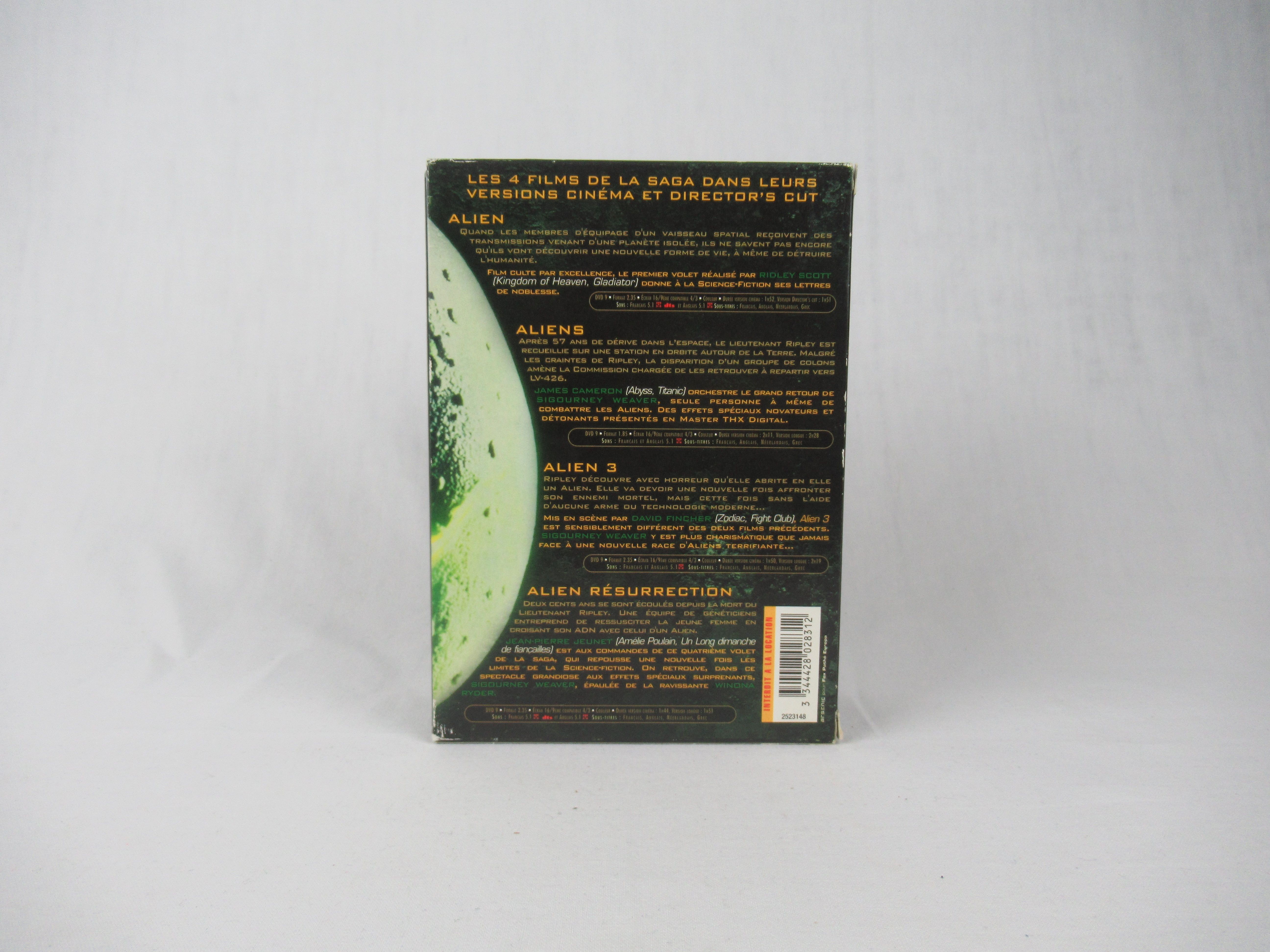 Voir photo 3 de Coffret 4 DVD Alien Quadrilogy Coffret 4 DVD Alien Quadrilogy Très bon état reconditionné photo 3