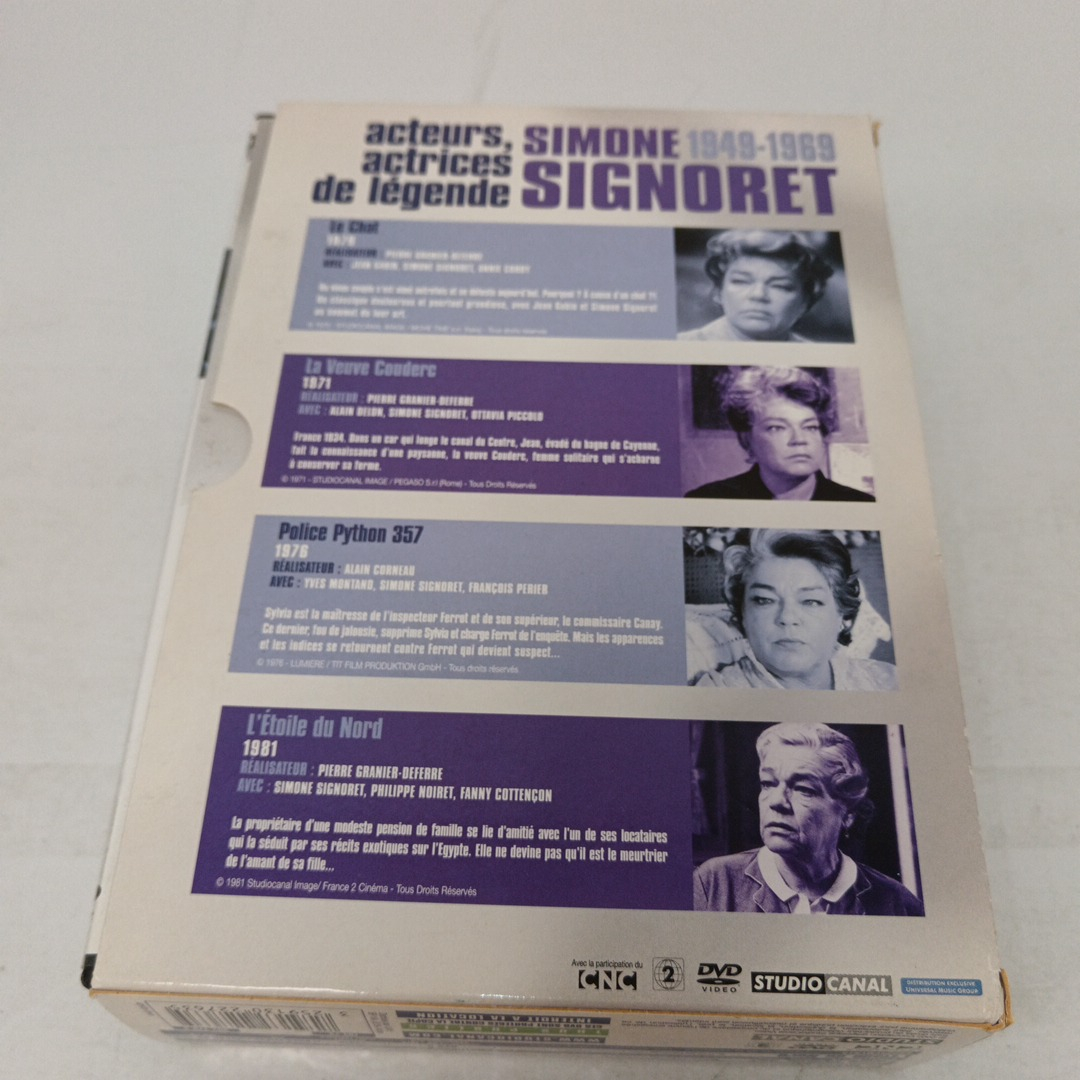 Voir photo 2 de Coffret 4 dvds Simone Signoret Coffret 4 dvds Simone Signoret reconditionné photo 2
