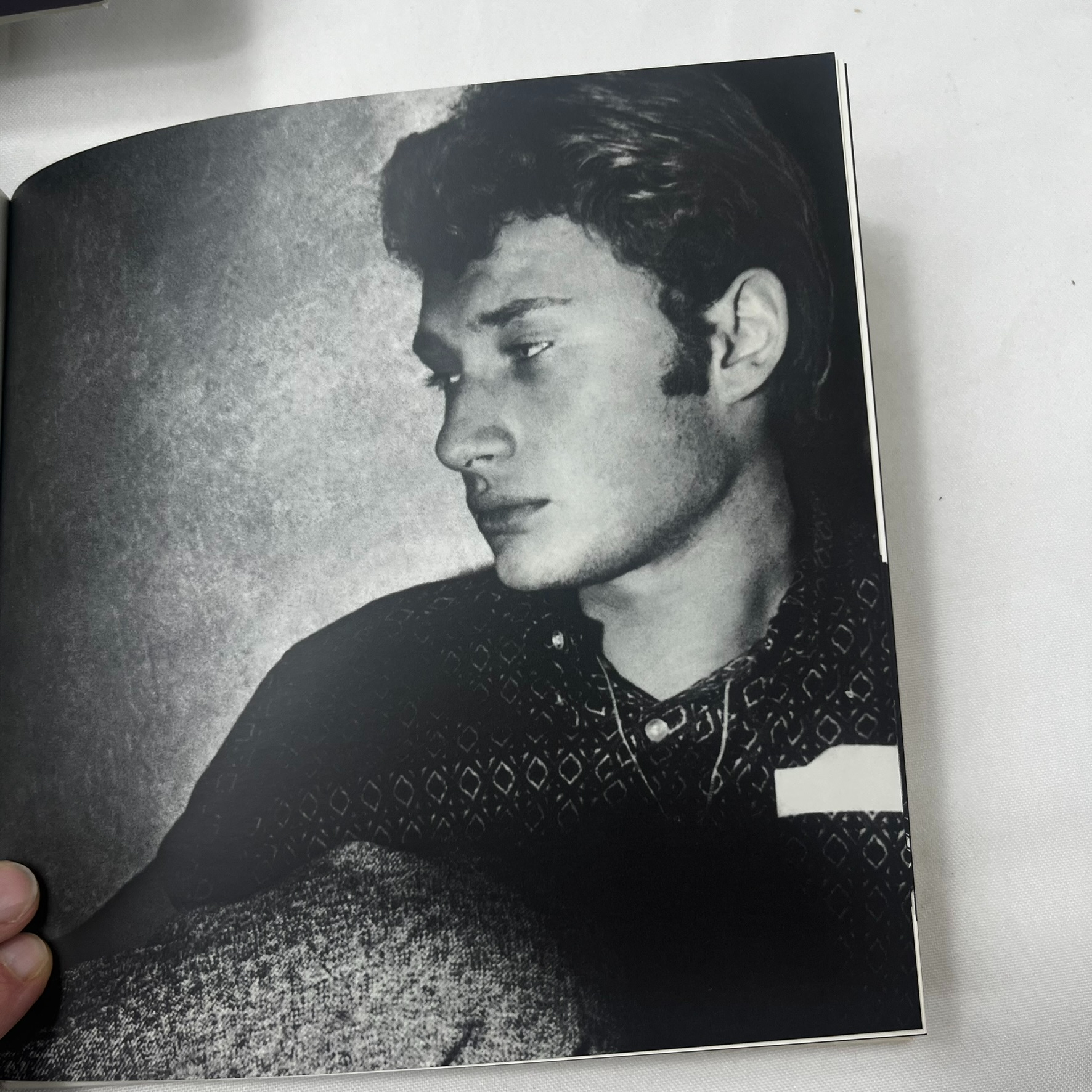 Voir photo 13 de Coffret 45 T Johnny Hallyday 1967/1969 Coffret 45 T Johnny Hallyday 1967/1969 Très bon état reconditionné photo 13