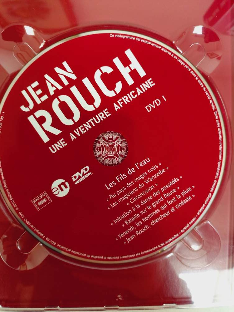 Voir photo 9 de Coffret de 4 DVD, Jean Rouch-une aventure africaine-le geste cinématographique. Comme neuf. Coffret de 4 DVD, Jean Rouch-une aventure africaine-le geste cinématographique. Comme neuf. Très bon état reconditionné photo 9