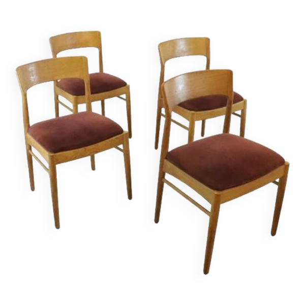 Coffret de 4 Niels Bach eetkamerstoelen 'Skodborgskov' Bon état - alternatives disponibles sur Dero Coffret de 4 Niels Bach eetkamerstoelen 'Skodborgskov' Bon état reconditionné (offre indisponible)